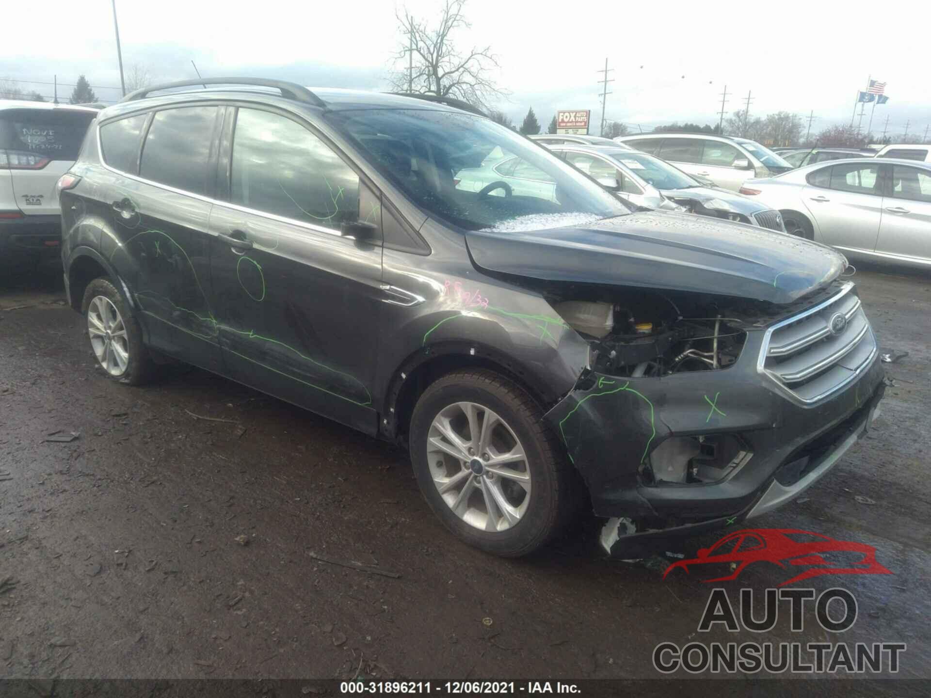 FORD ESCAPE 2018 - 1FMCU0GD7JUD28130