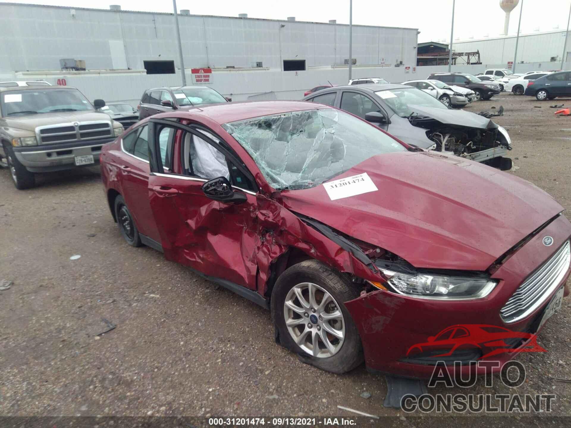 FORD FUSION 2016 - 3FA6P0G79GR156563