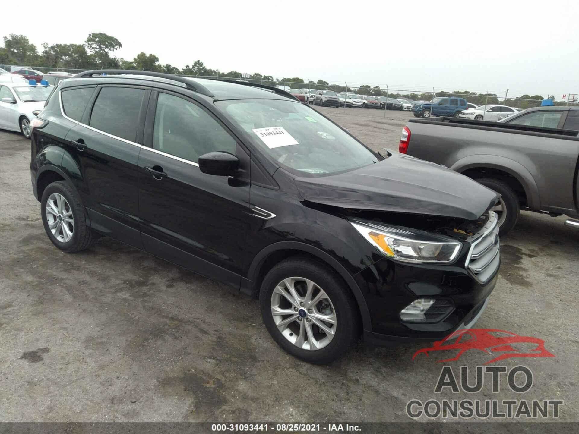 FORD ESCAPE 2018 - 1FMCU0G95JUC20763
