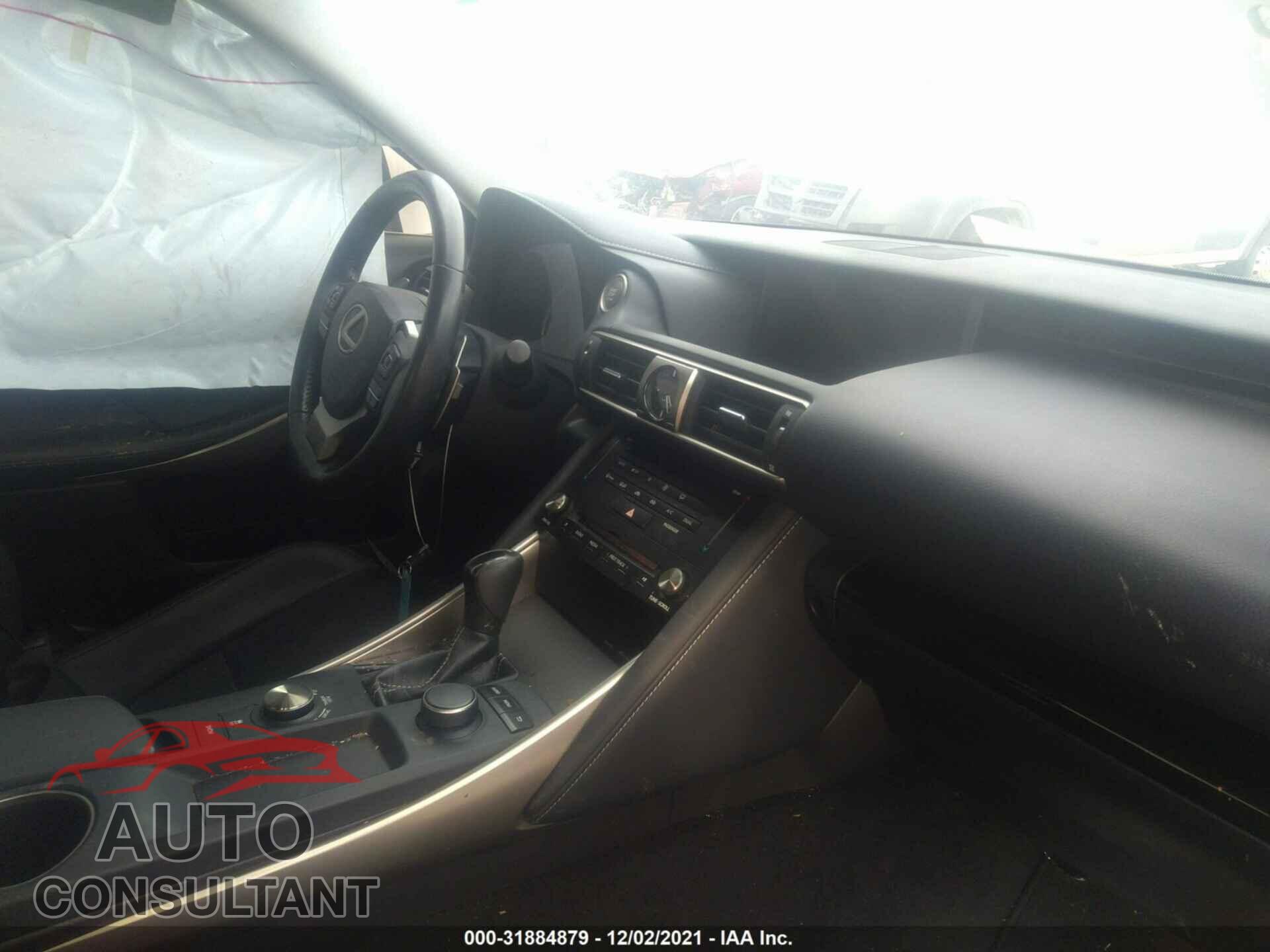 LEXUS IS 2017 - JTHBA1D24H5047312