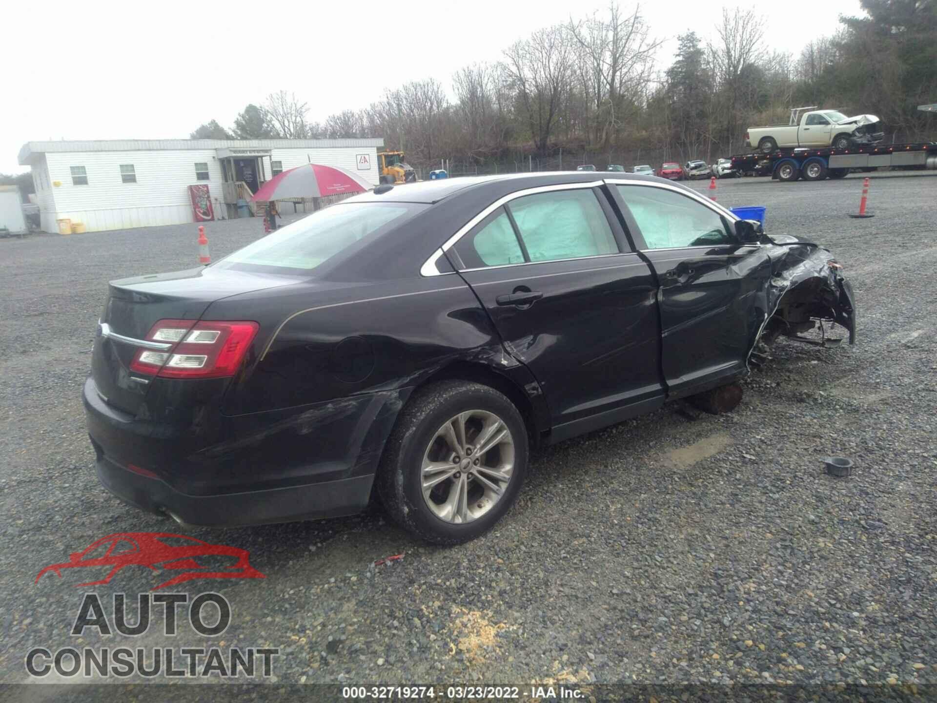 FORD TAURUS 2017 - 1FAHP2D81HG112230