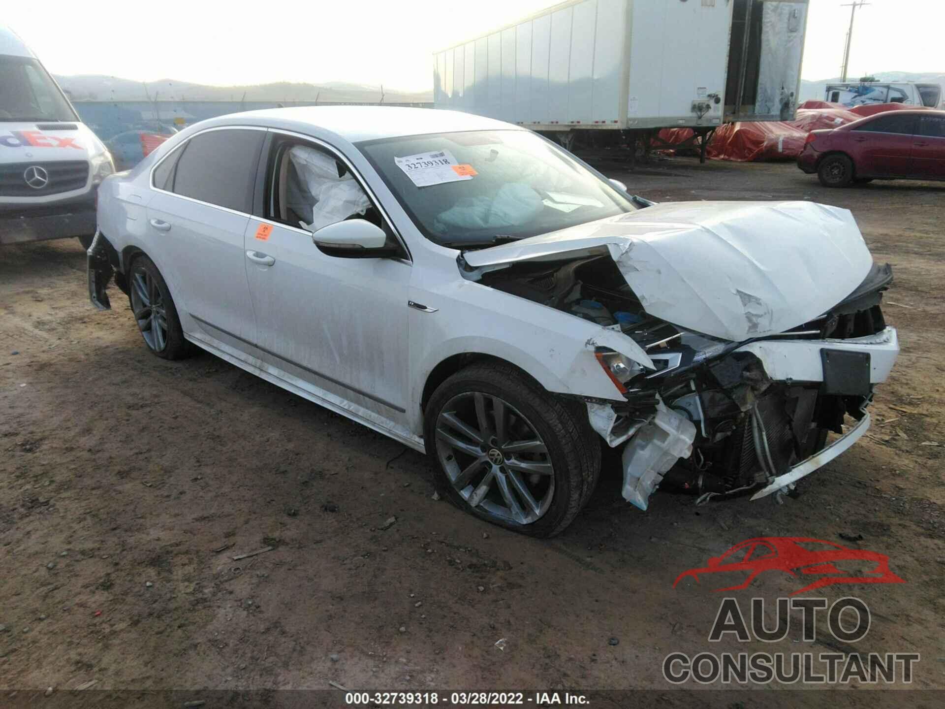 VOLKSWAGEN PASSAT 2017 - 1VWDT7A31HC059818