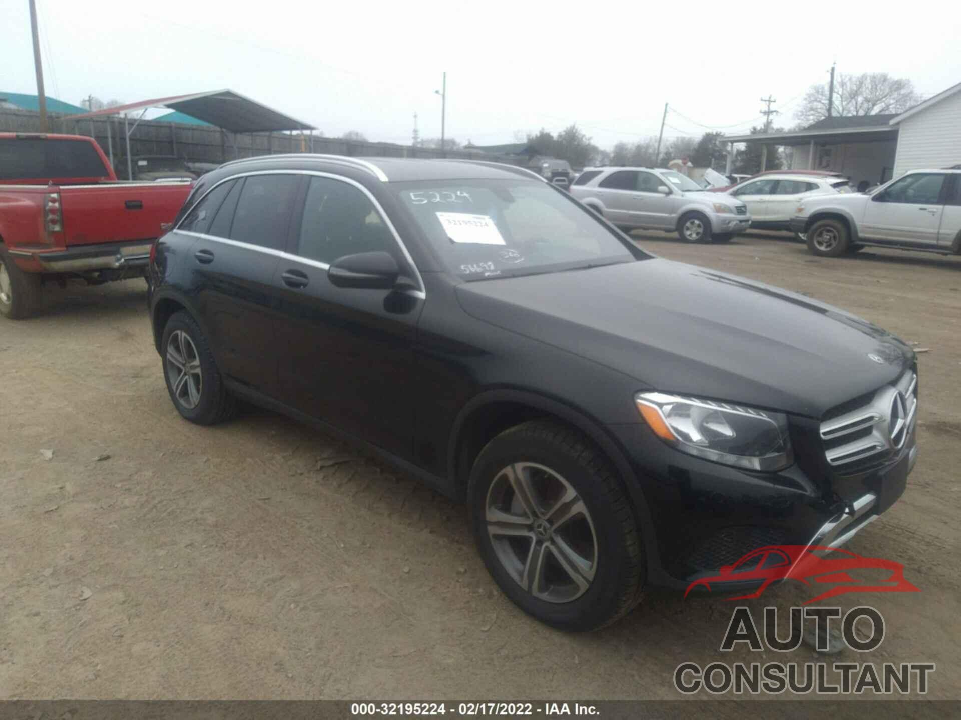 MERCEDES-BENZ GLC 2019 - WDC0G4KBXKV160145