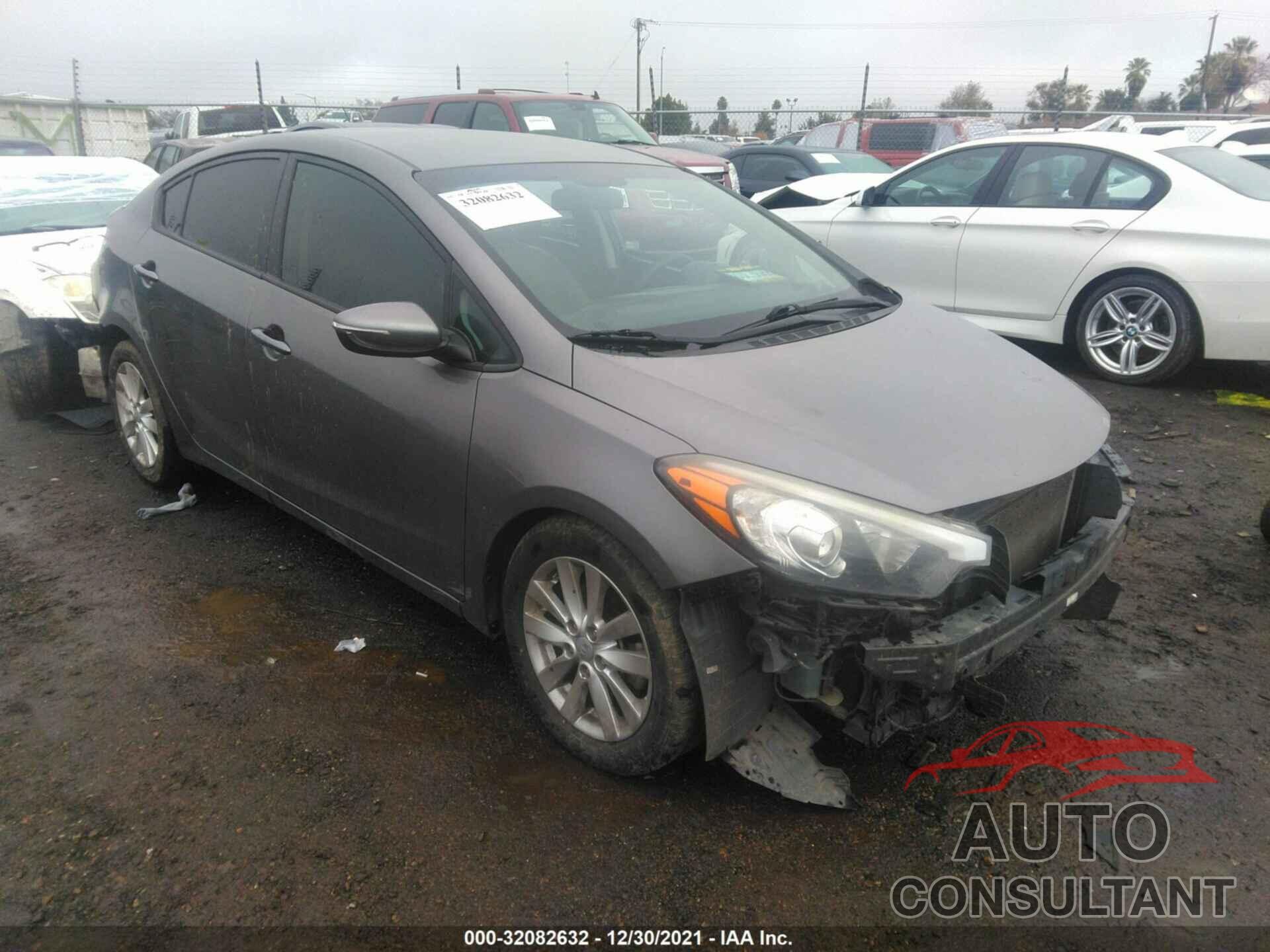 KIA FORTE 2016 - KNAFX4A6XG5460891