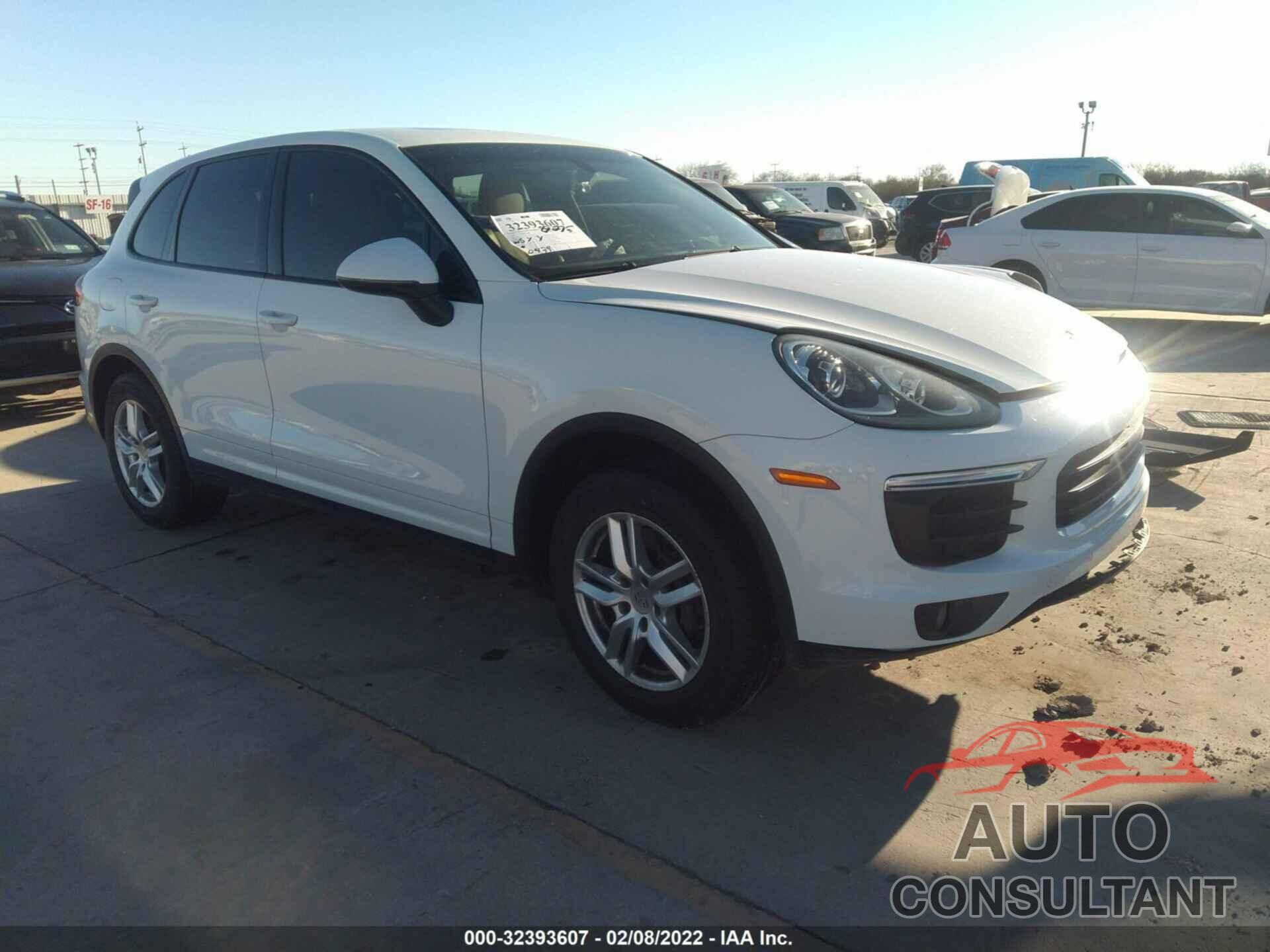 PORSCHE CAYENNE 2016 - WP1AA2A21GLA09665