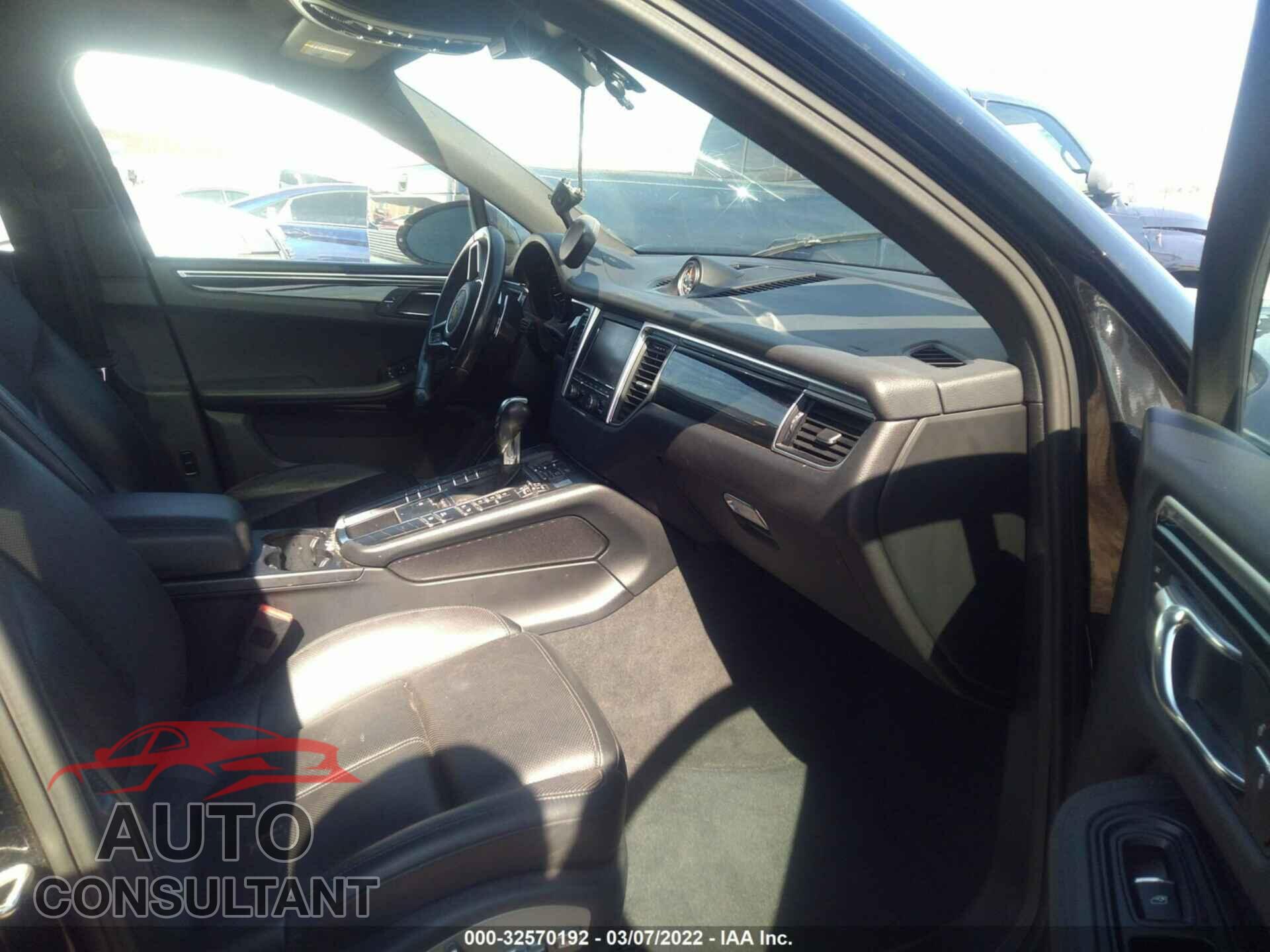 PORSCHE MACAN 2016 - WP1AB2A50GLB54185