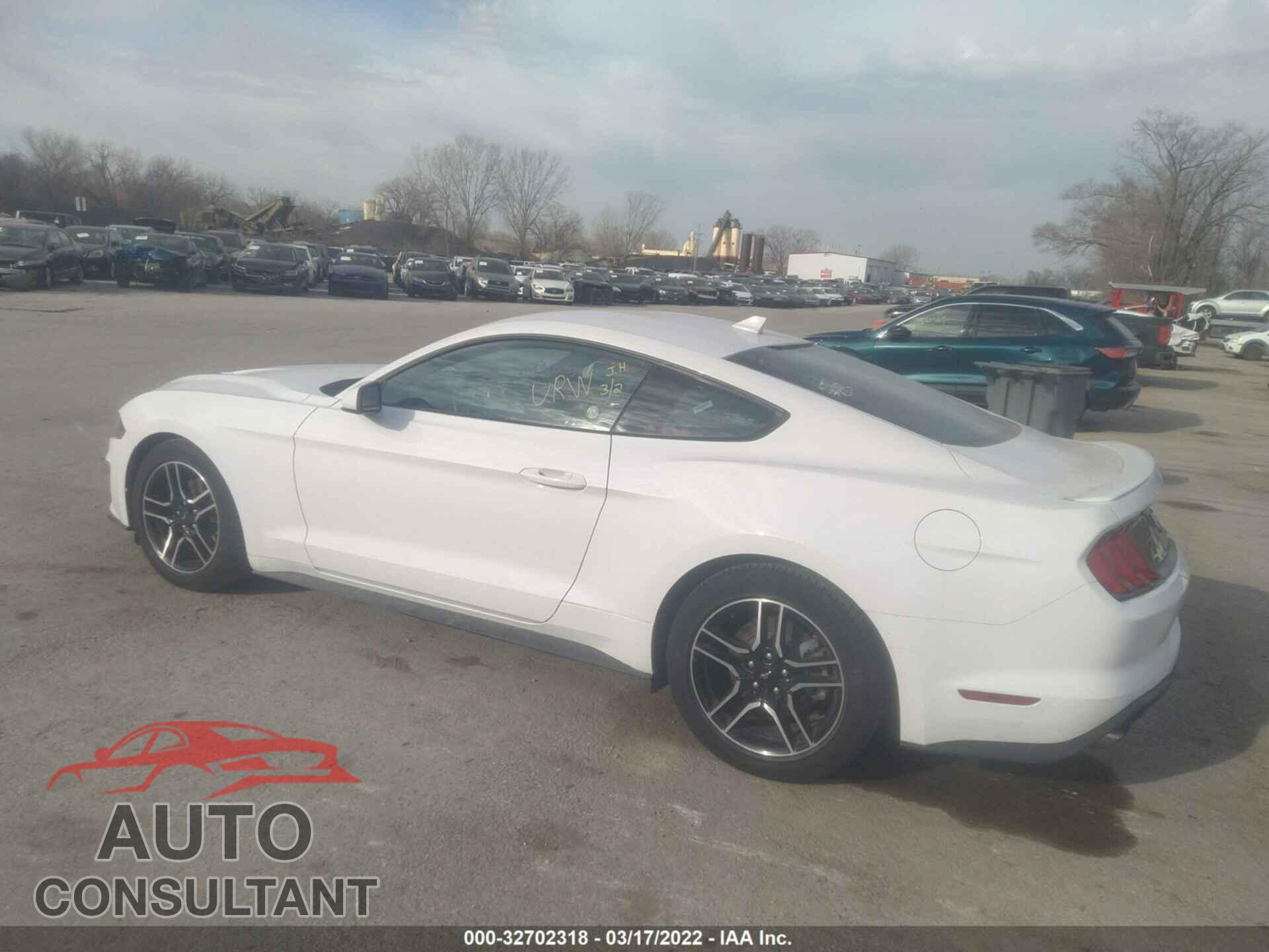 FORD MUSTANG 2021 - 1FA6P8TH7M5115909