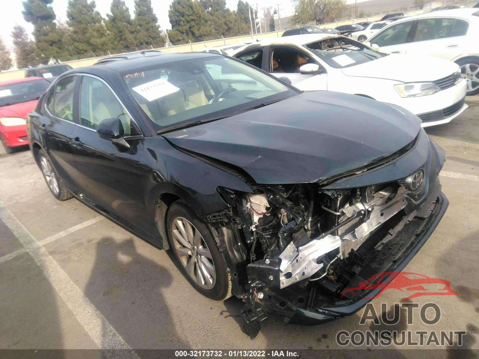 TOYOTA CAMRY 2019 - 4T1B11HK5KU757209