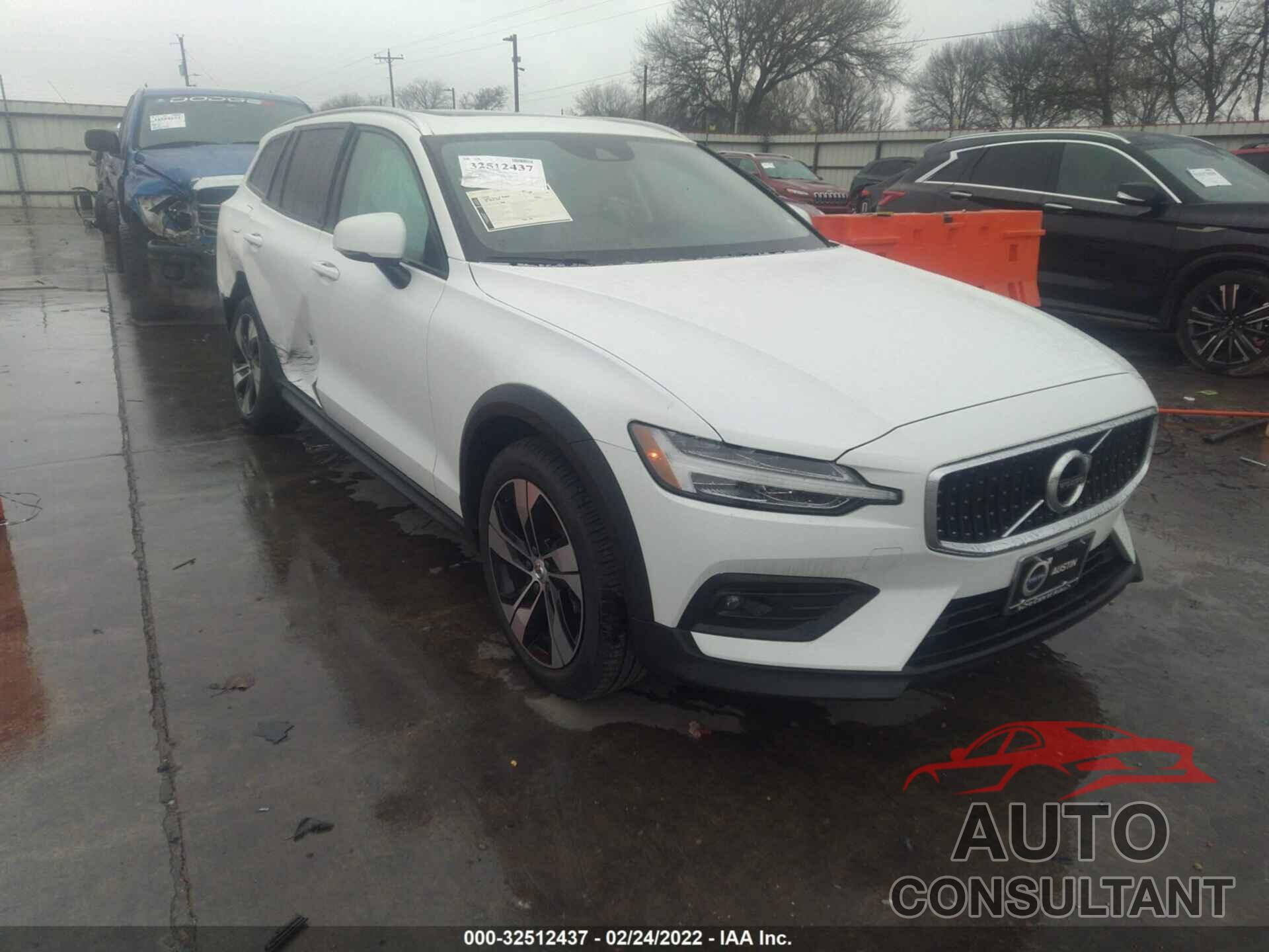 VOLVO V60 CROSS COUNTRY 2021 - YV4102WK9M1077875