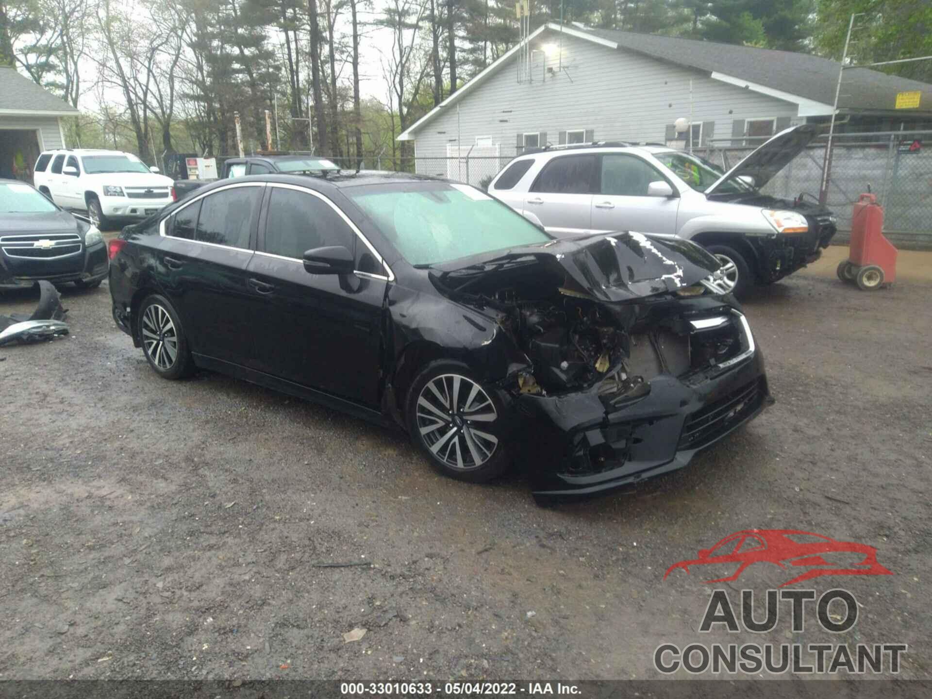 SUBARU LEGACY 2018 - 4S3BNAF65J3014908