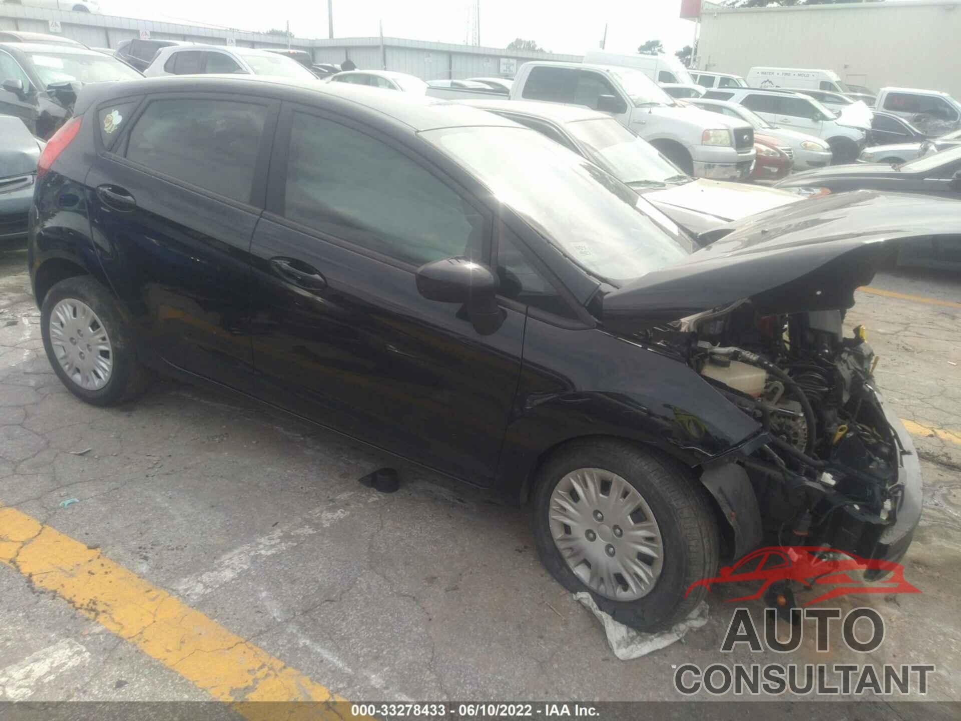 FORD FIESTA 2018 - 3FADP4TJ8JM145025