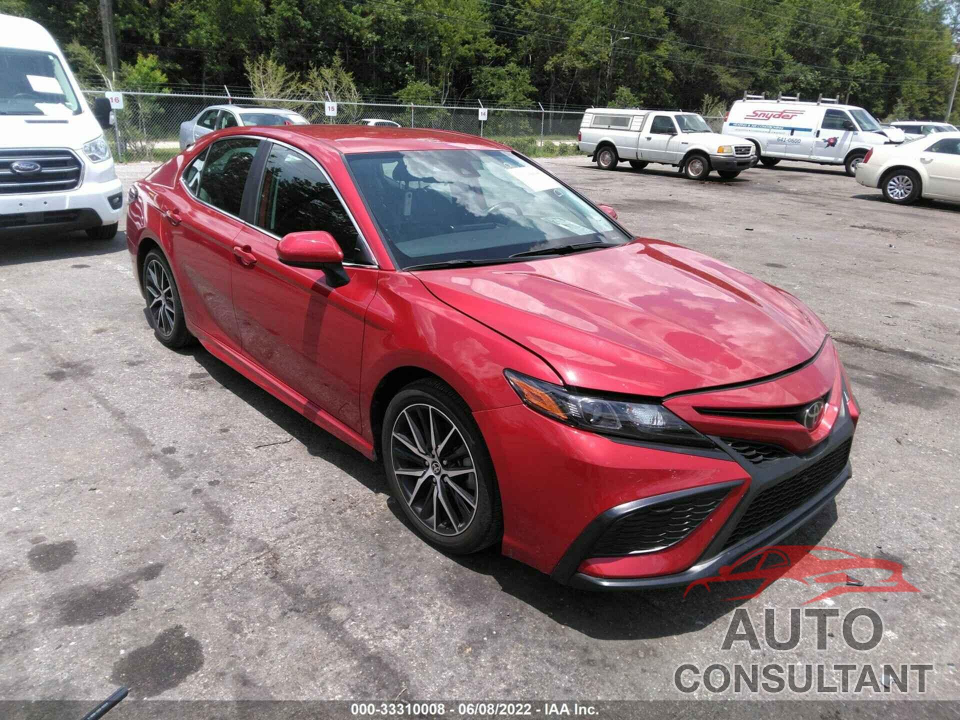TOYOTA CAMRY 2021 - 4T1G11AK9MU435224