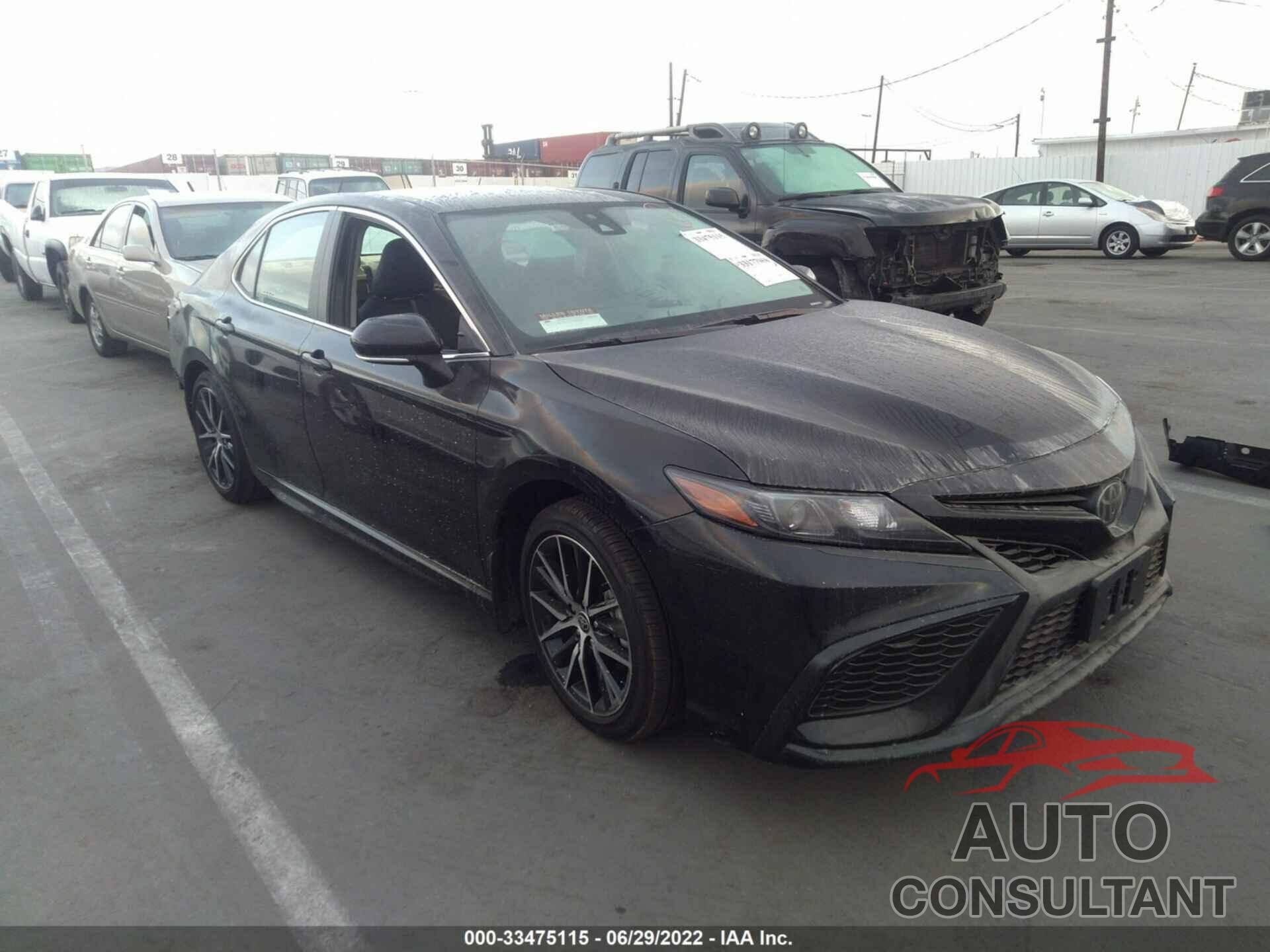 TOYOTA CAMRY 2022 - 4T1G11AK0NU017488