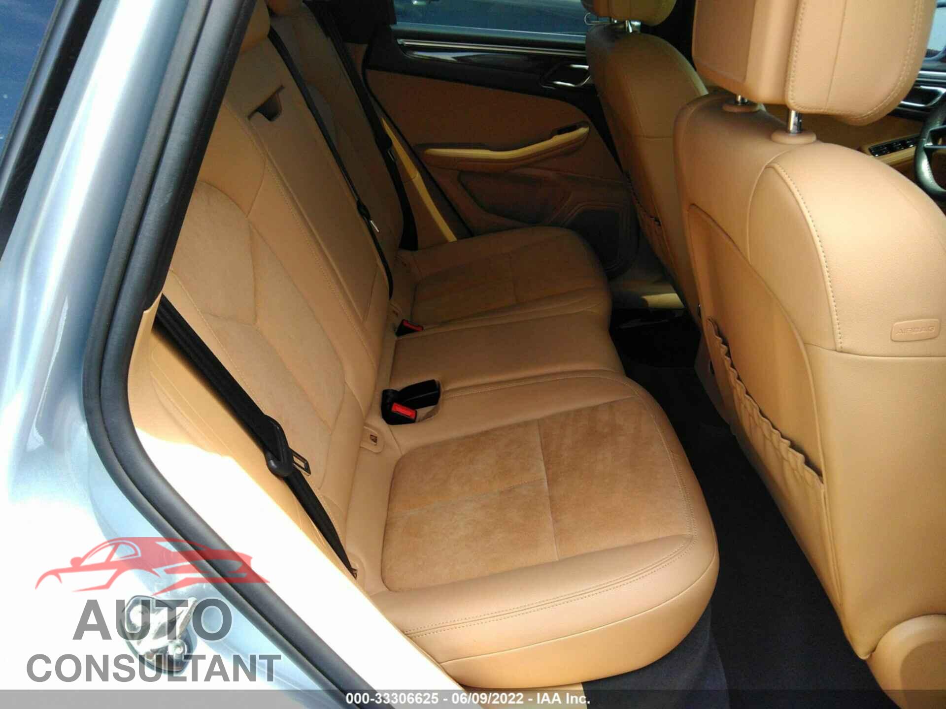 PORSCHE MACAN 2017 - WP1AA2A52HLB04781