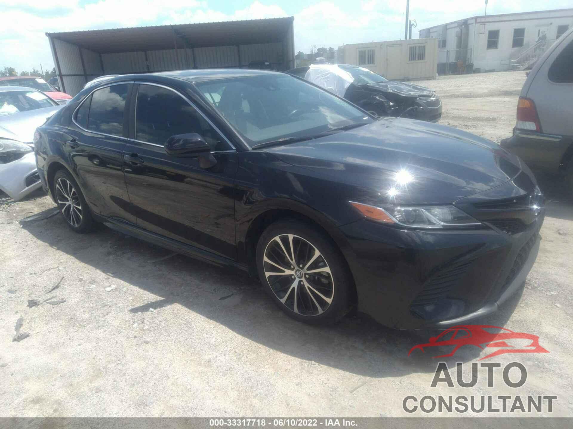 TOYOTA CAMRY 2019 - 4T1B11HK2KU714415