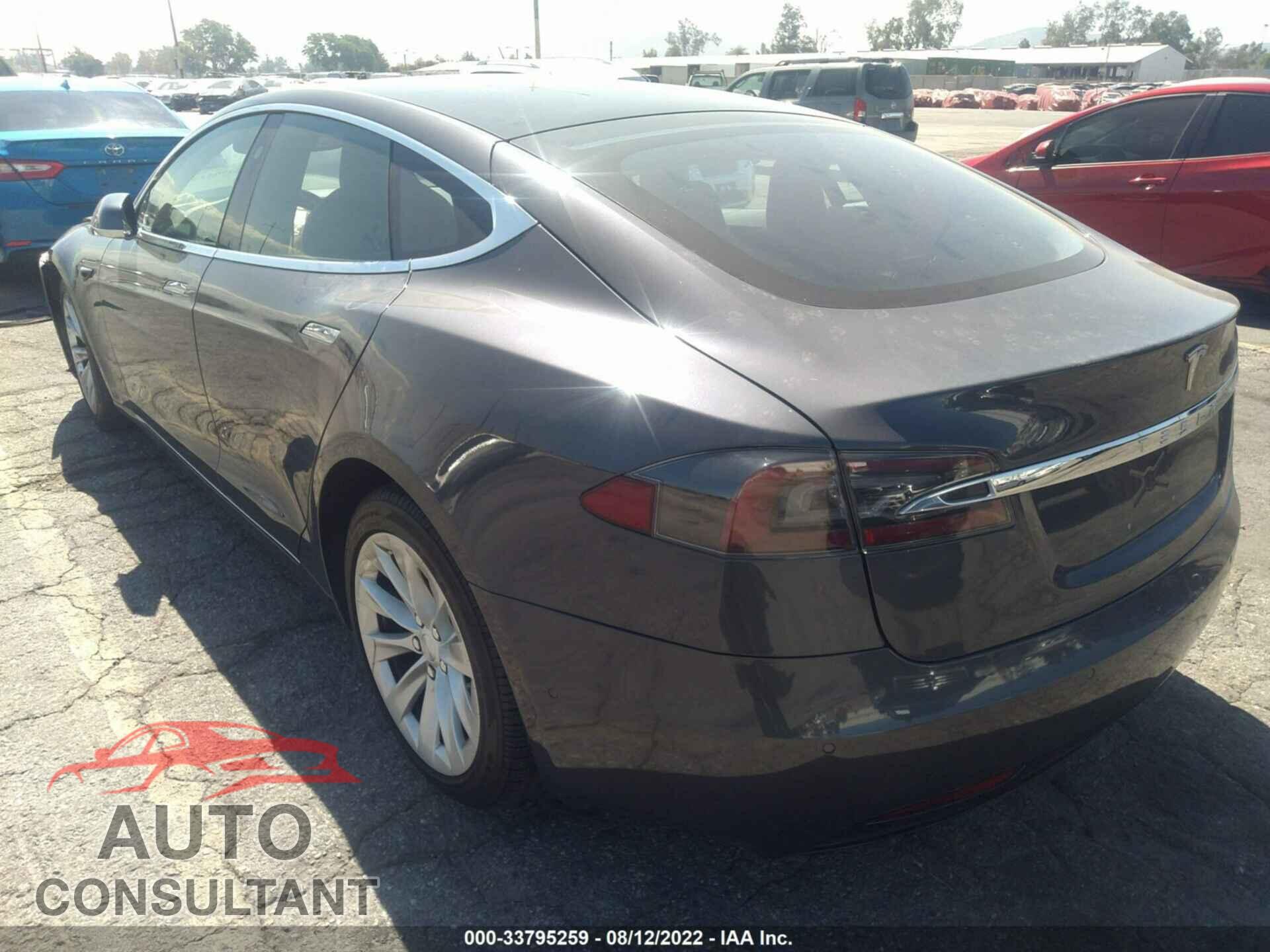TESLA MODEL S 2019 - 5YJSA1E23KF331133