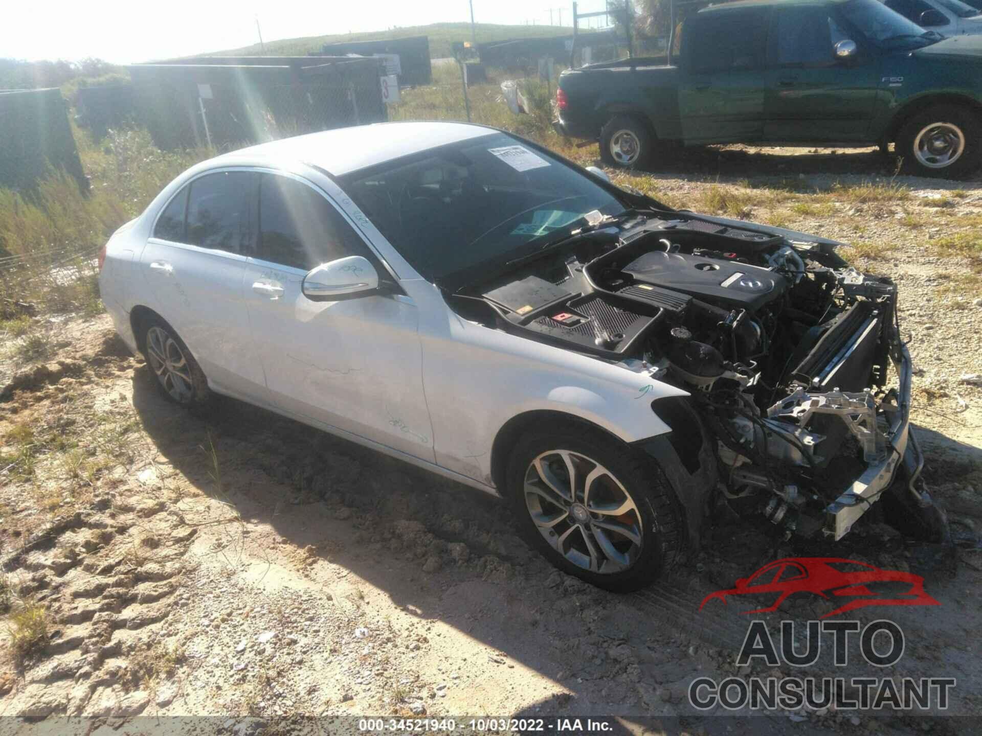 MERCEDES-BENZ C-CLASS 2015 - 55SWF4KB8FU024666