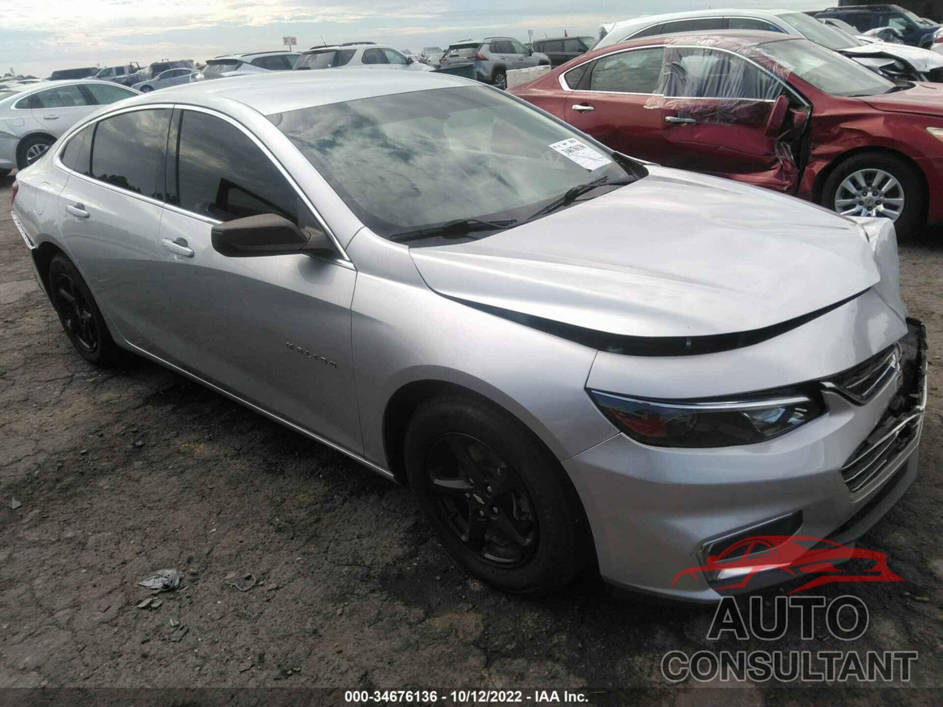CHEVROLET MALIBU 2017 - 1G1ZB5ST1HF167085