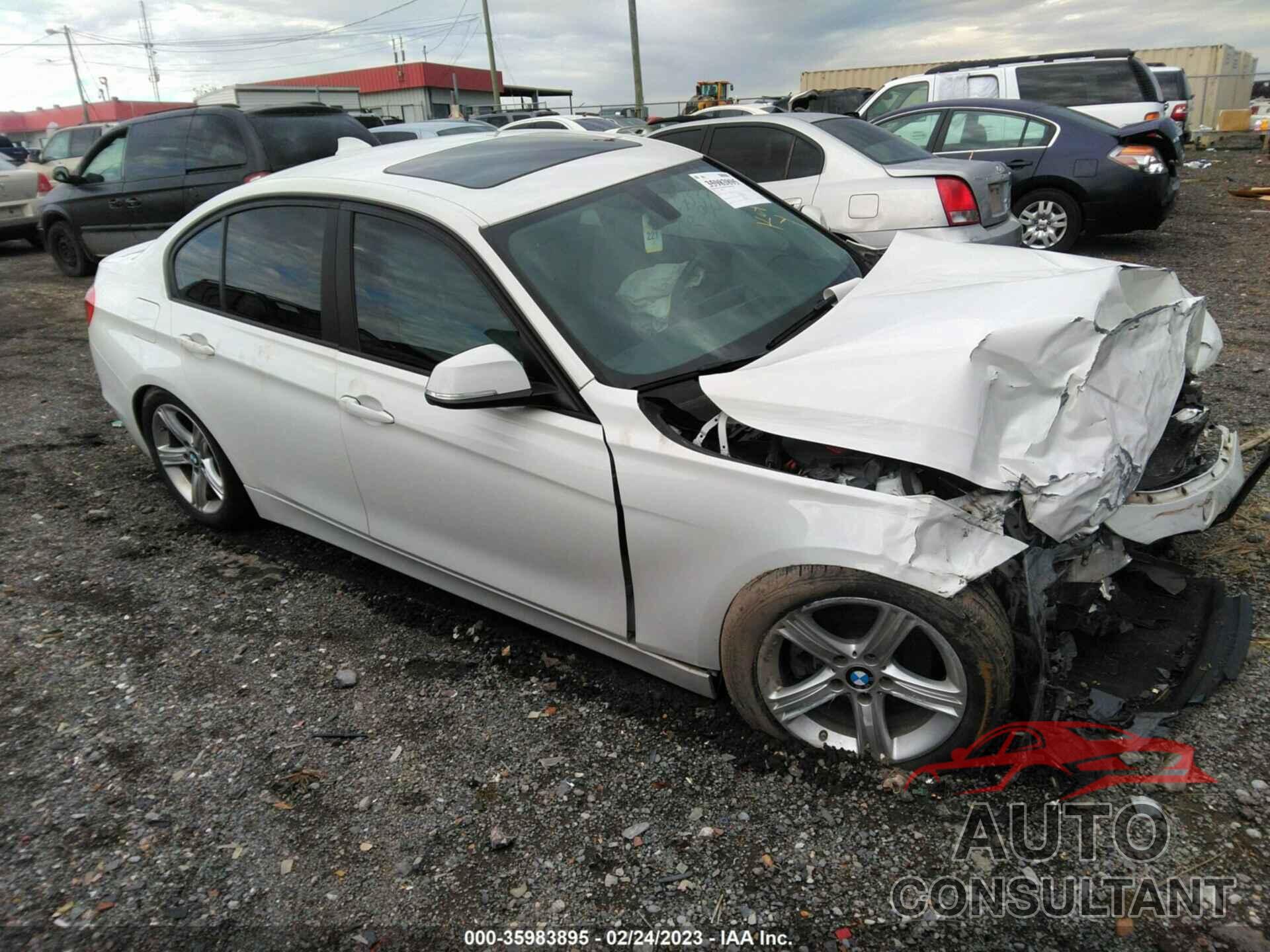 BMW 3 SERIES 2015 - WBA3C3G53FNS74647