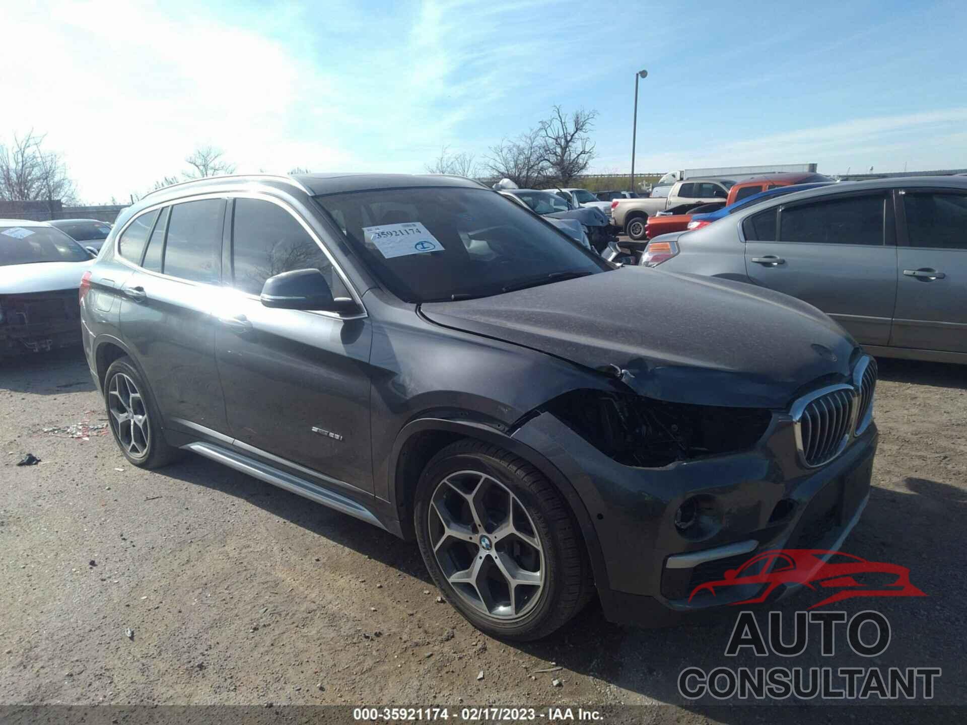 BMW X1 2017 - WBXHU7C33HP925075