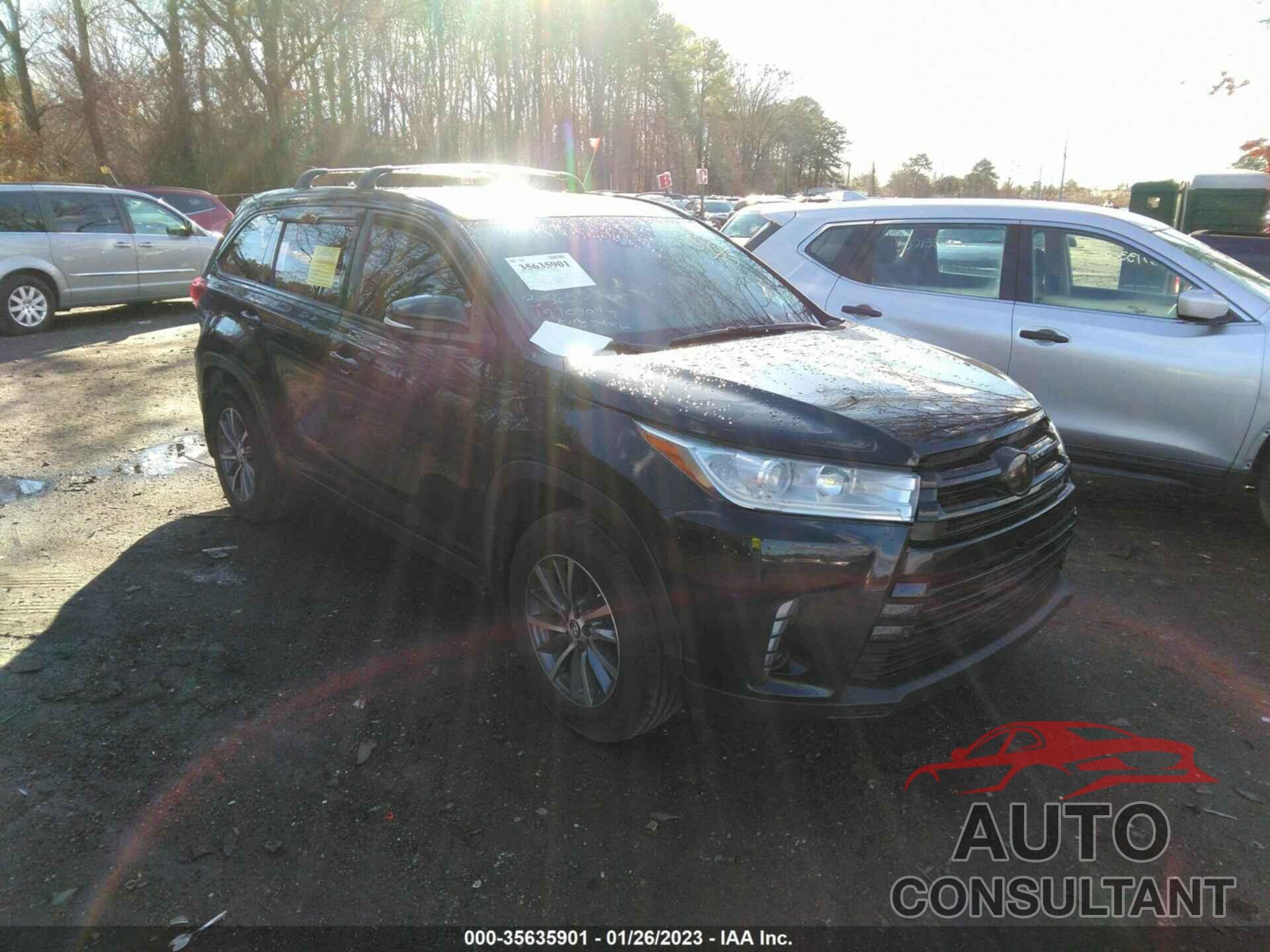TOYOTA HIGHLANDER 2019 - 5TDJZRFH4KS602900
