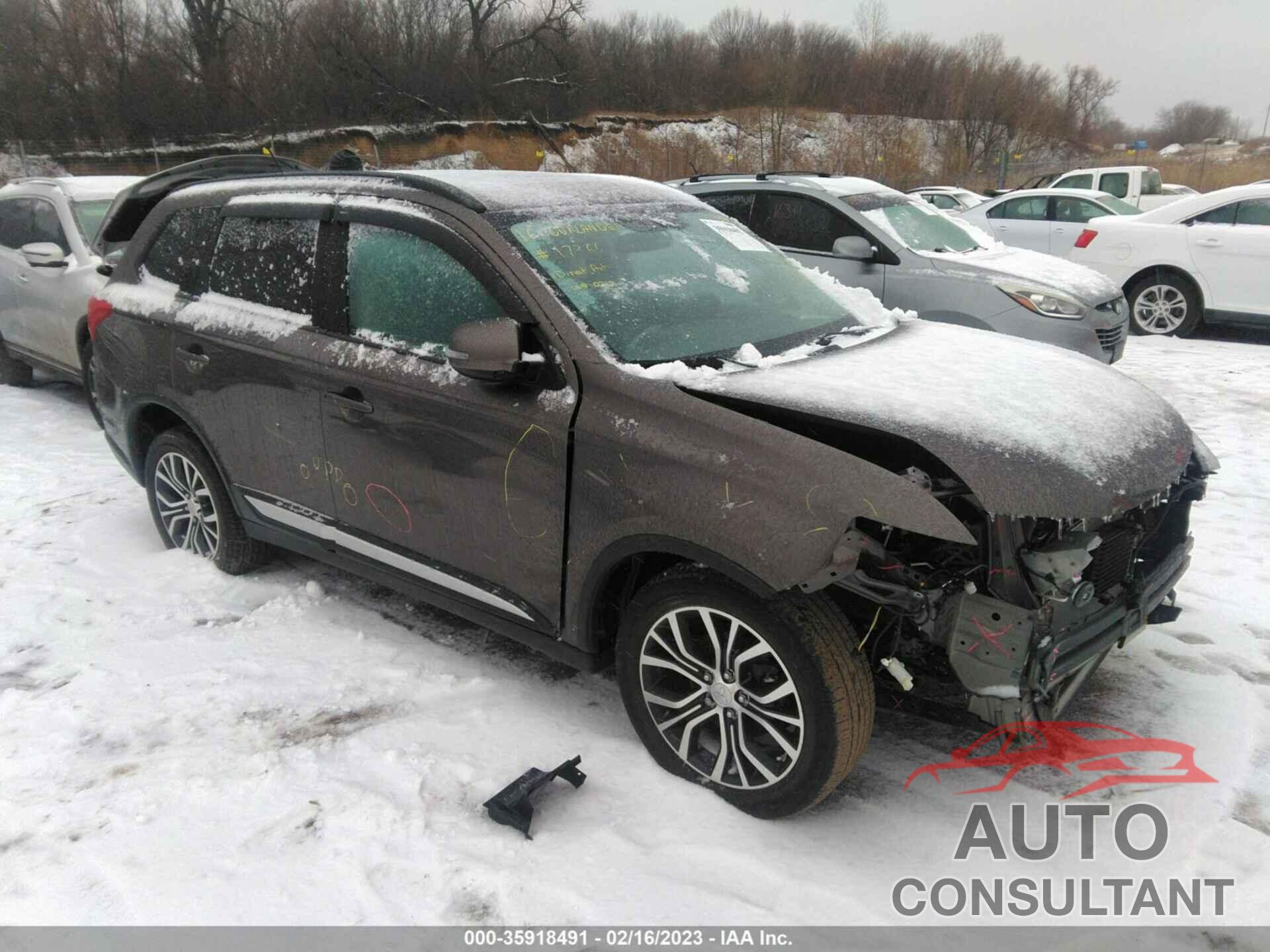 MITSUBISHI OUTLANDER 2016 - JA4AD3A34GZ022649
