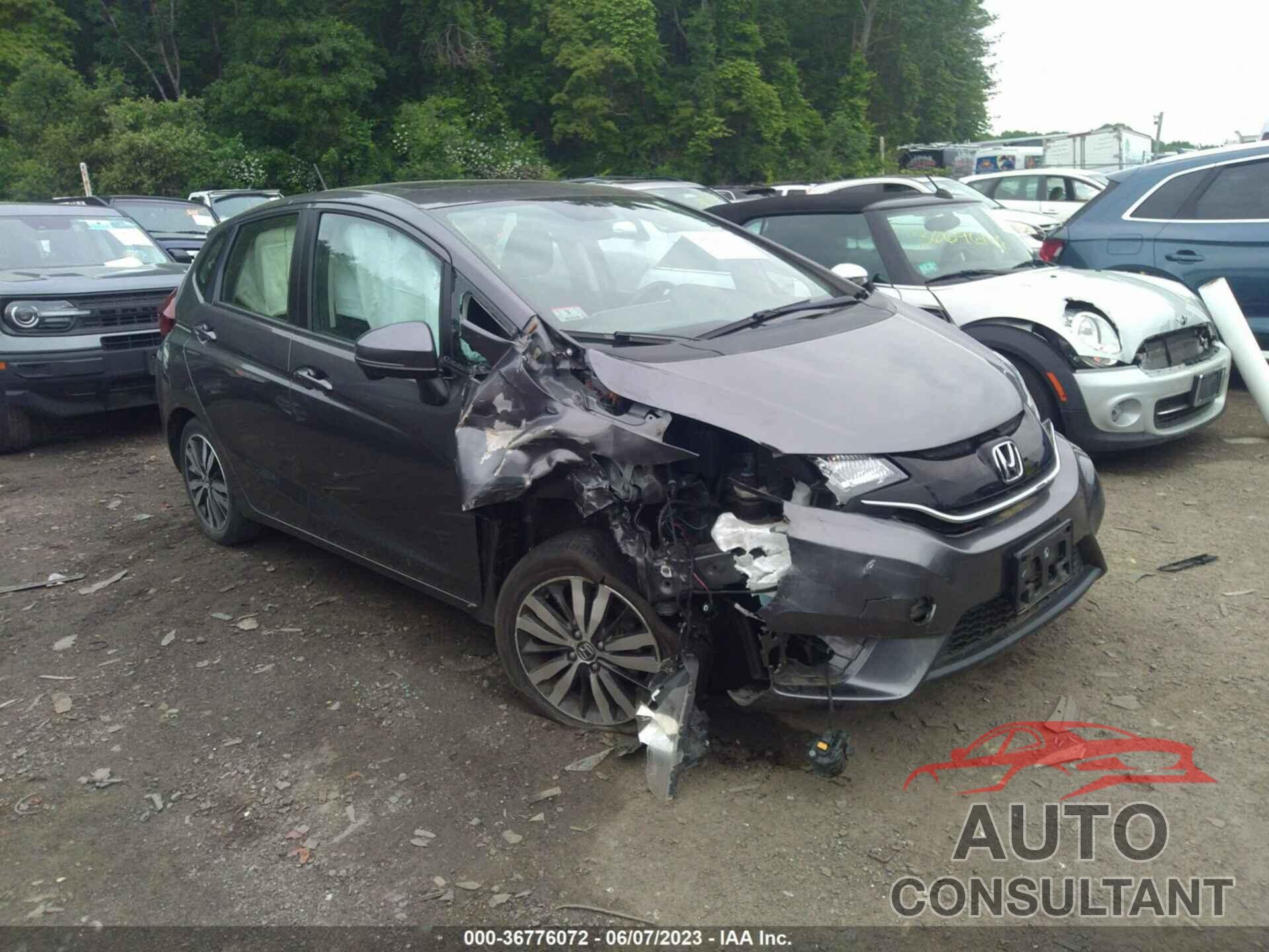 HONDA FIT 2016 - JHMGK5H74GX042579