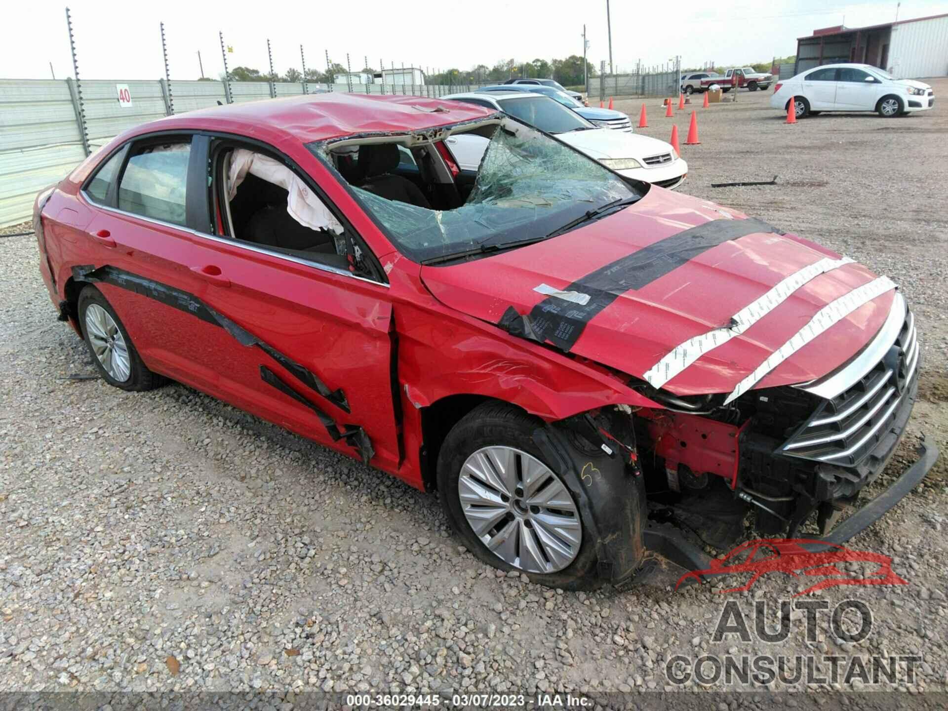 VOLKSWAGEN JETTA 2019 - 3VWC57BU7KM106532