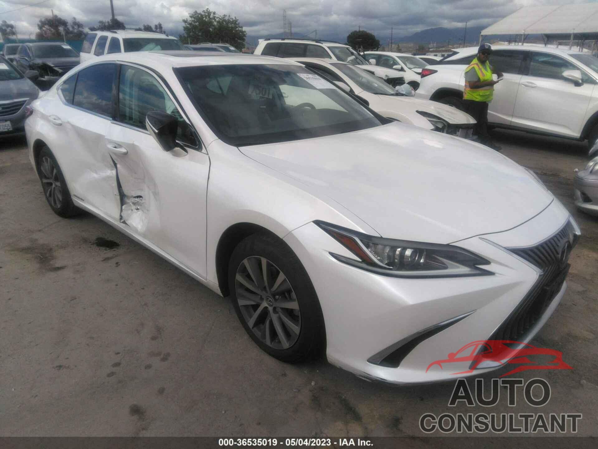 LEXUS ES 2019 - 58AB21B19KU001775