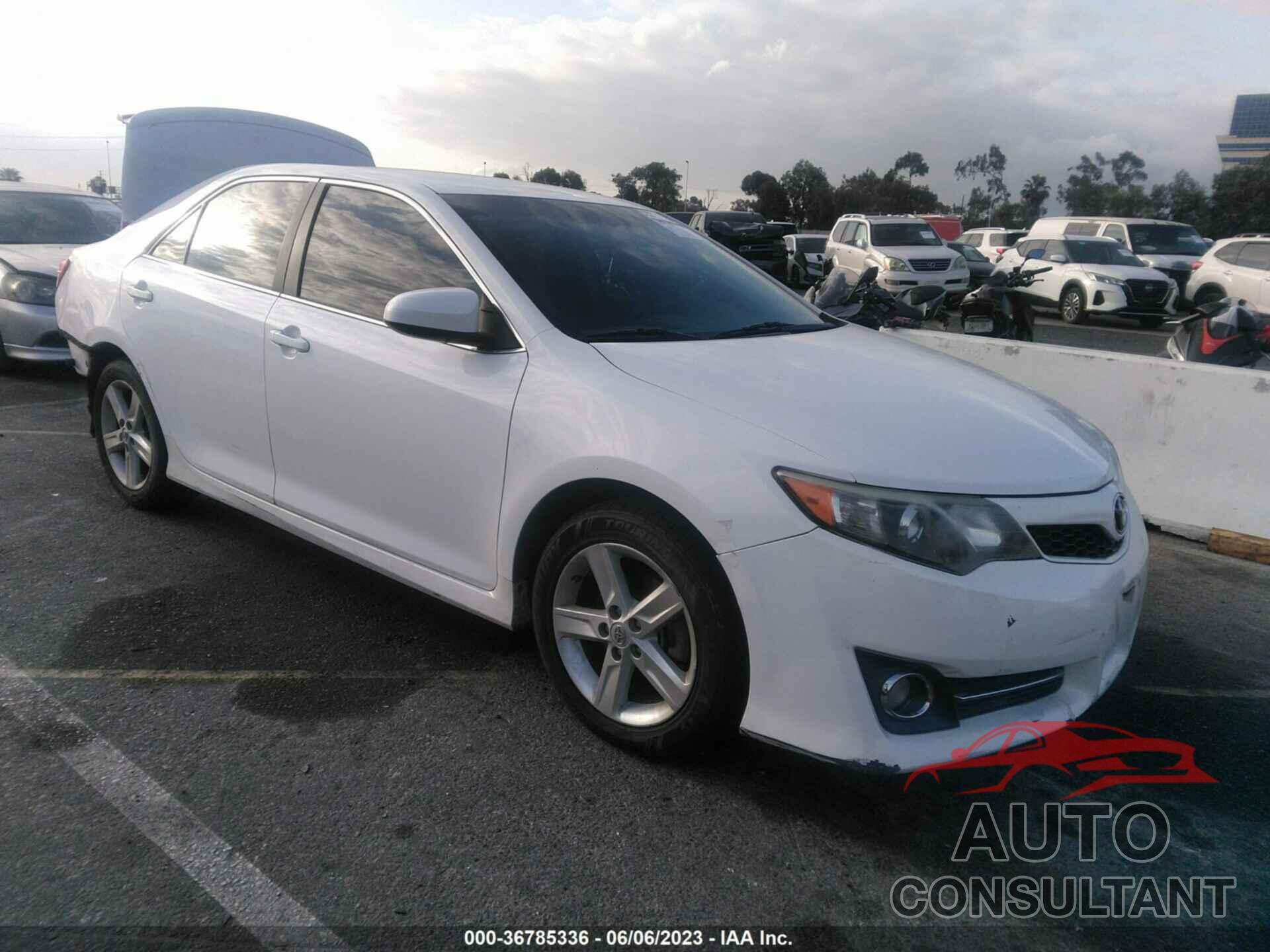 TOYOTA CAMRY 2014 - 4T1BF1FK4EU835617
