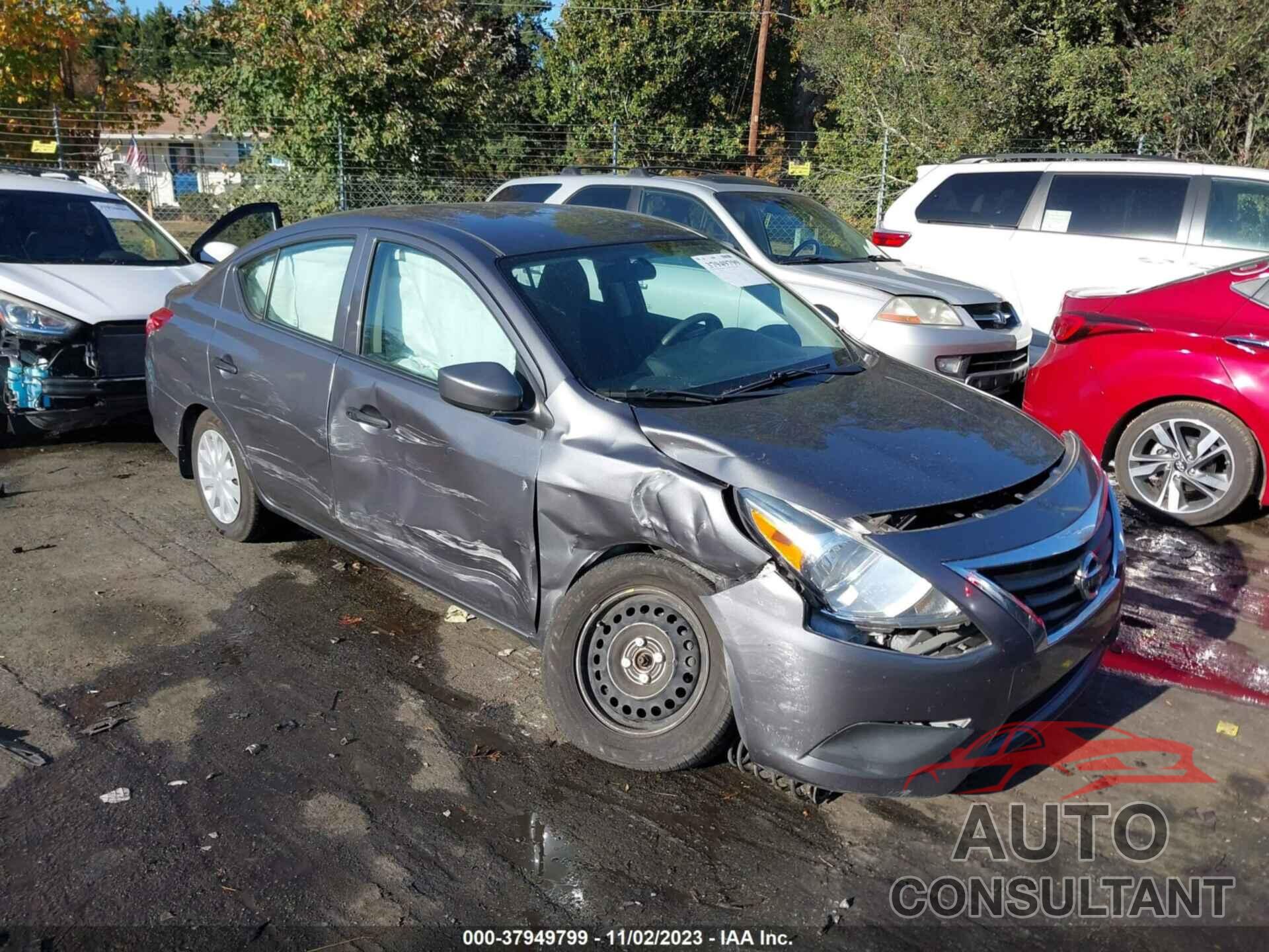 NISSAN VERSA 2018 - 3N1CN7AP2JL854708