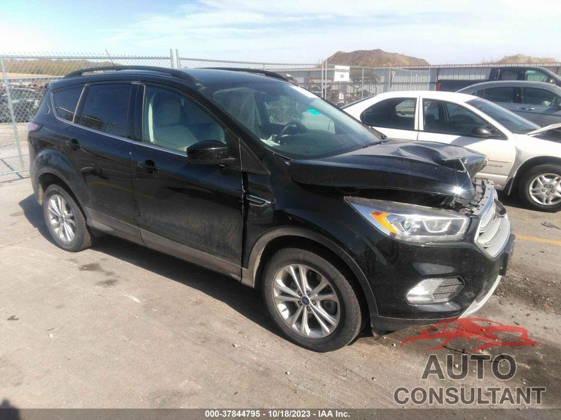 FORD ESCAPE 2018 - 1FMCU9HD4JUC35424