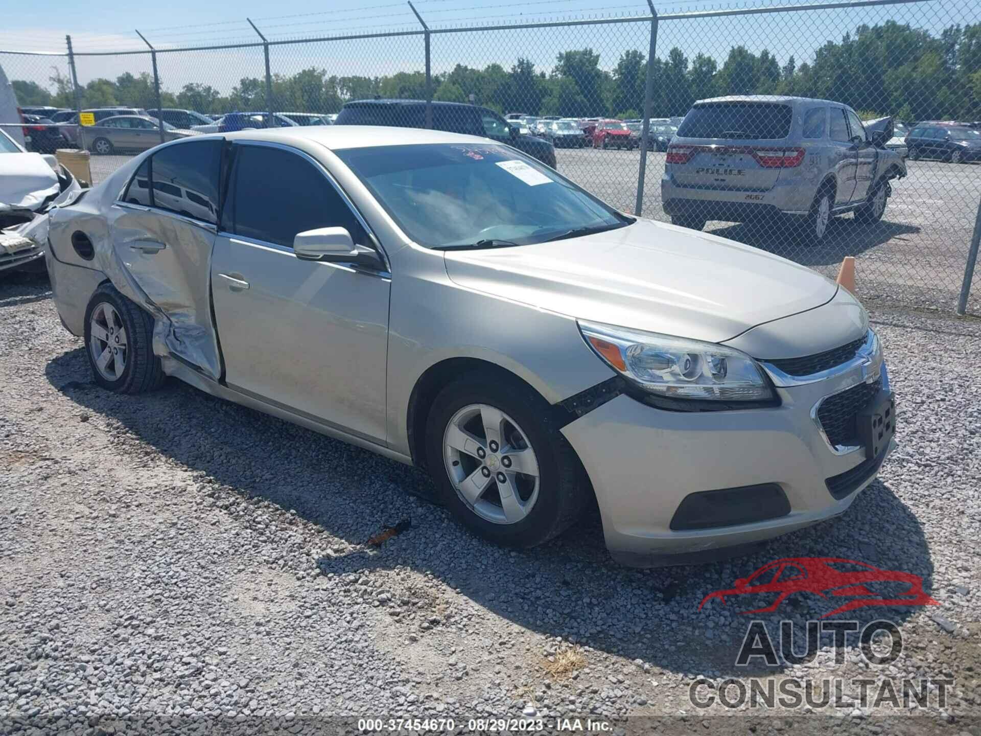 CHEVROLET MALIBU 2015 - 1G11C5SLXFF214458