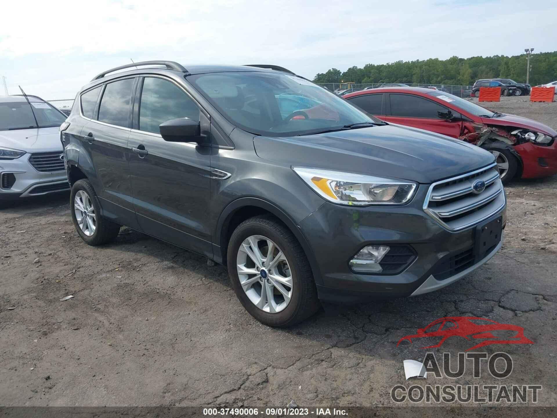 FORD ESCAPE 2018 - 1FMCU0GD9JUD23205