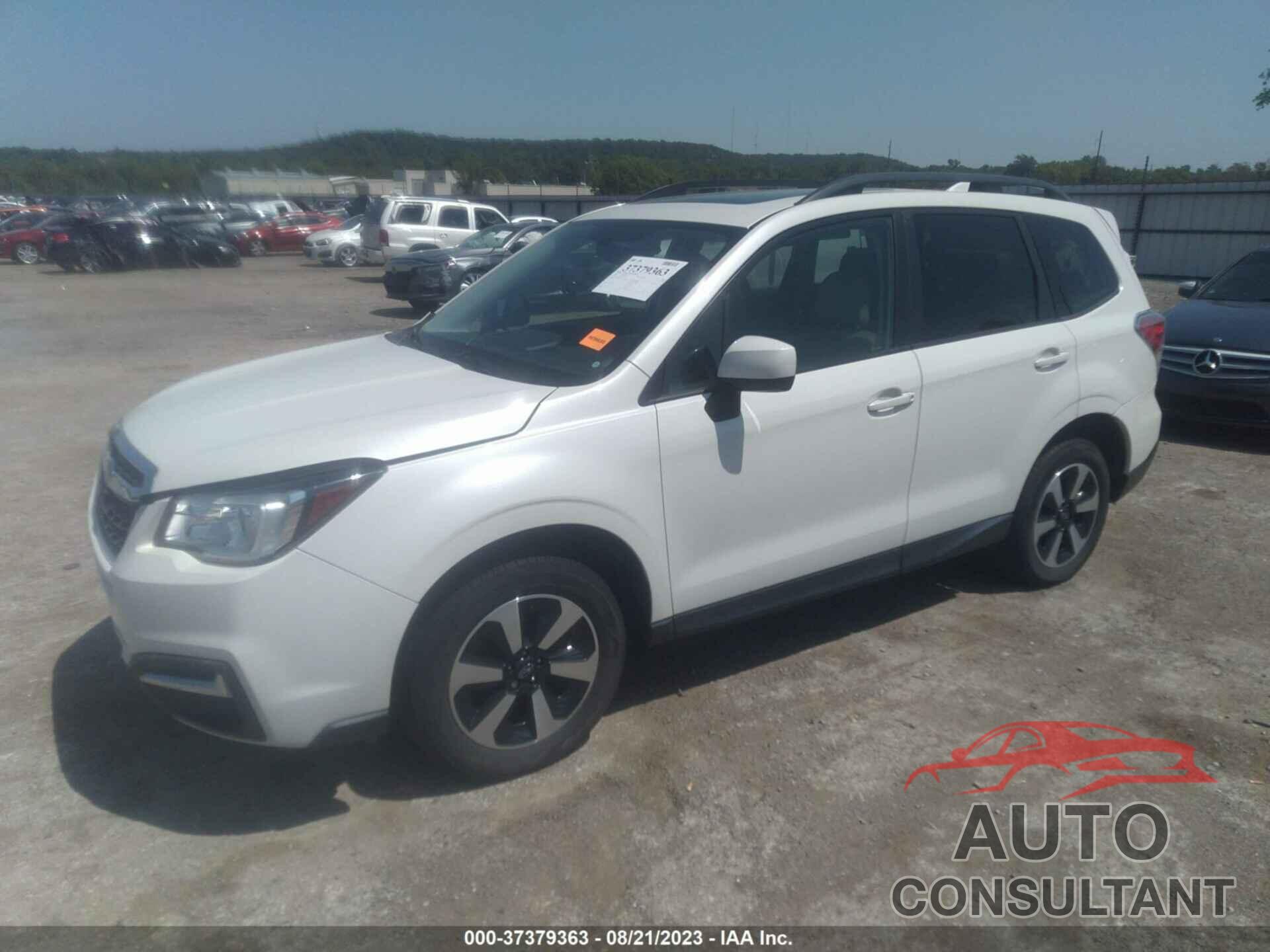 SUBARU FORESTER 2017 - JF2SJAEC9HH552612