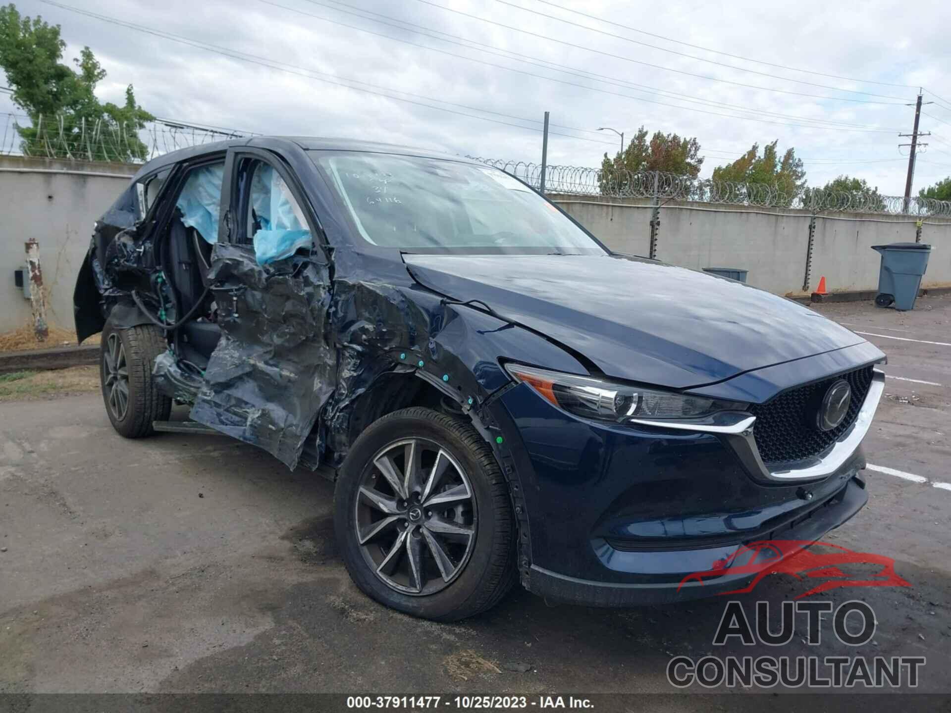 MAZDA CX-5 2018 - JM3KFACM1J0300196