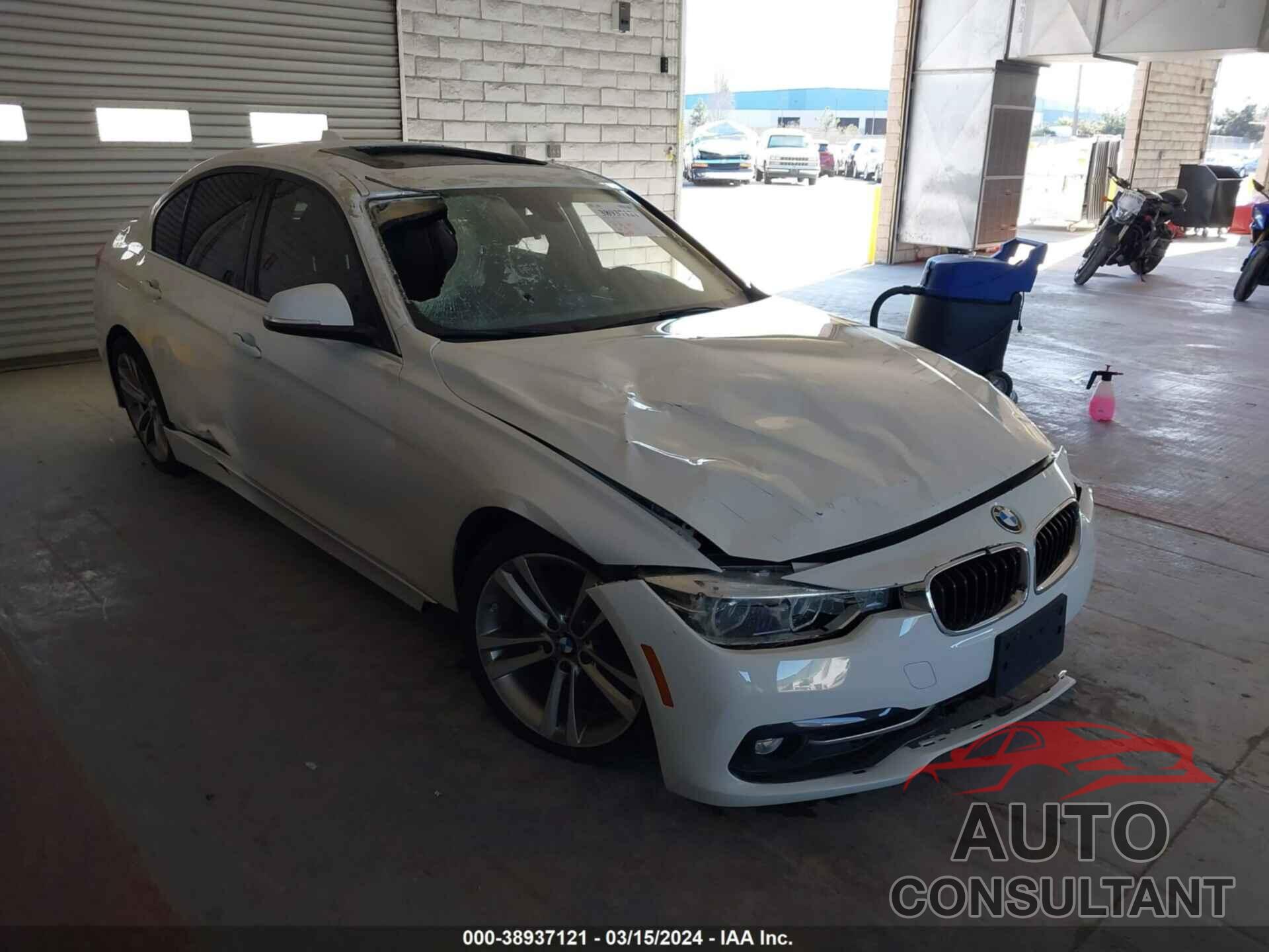BMW 330I 2018 - WBA8B9G56JNV00250