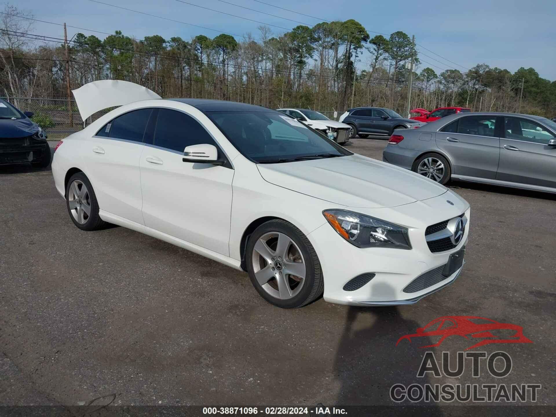 MERCEDES-BENZ CLA 250 2018 - WDDSJ4EB0JN563972