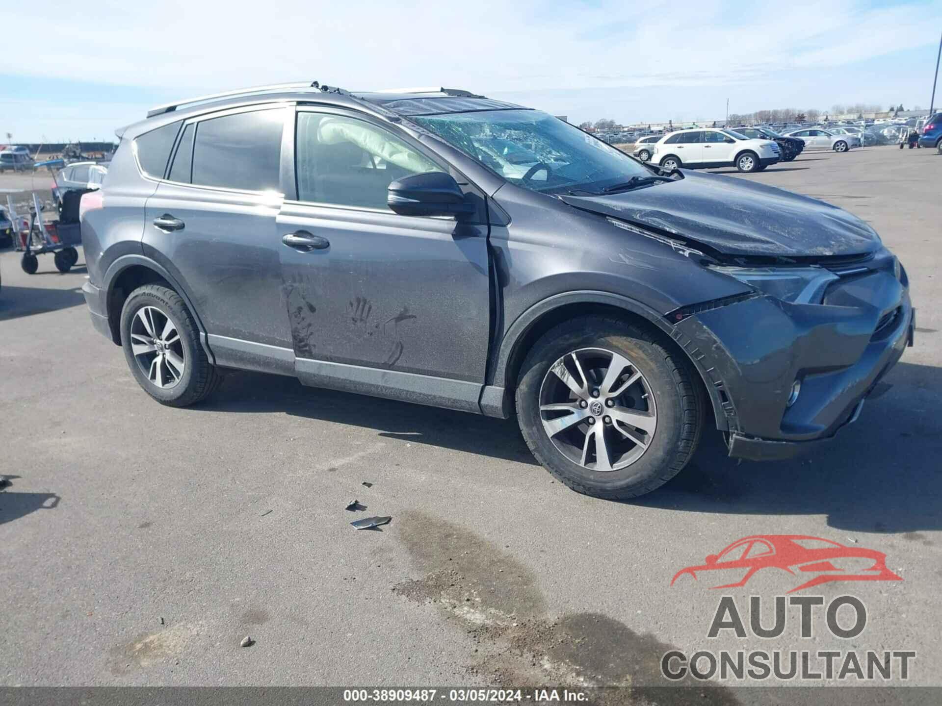 TOYOTA RAV4 2018 - JTMWFREV2JJ171720