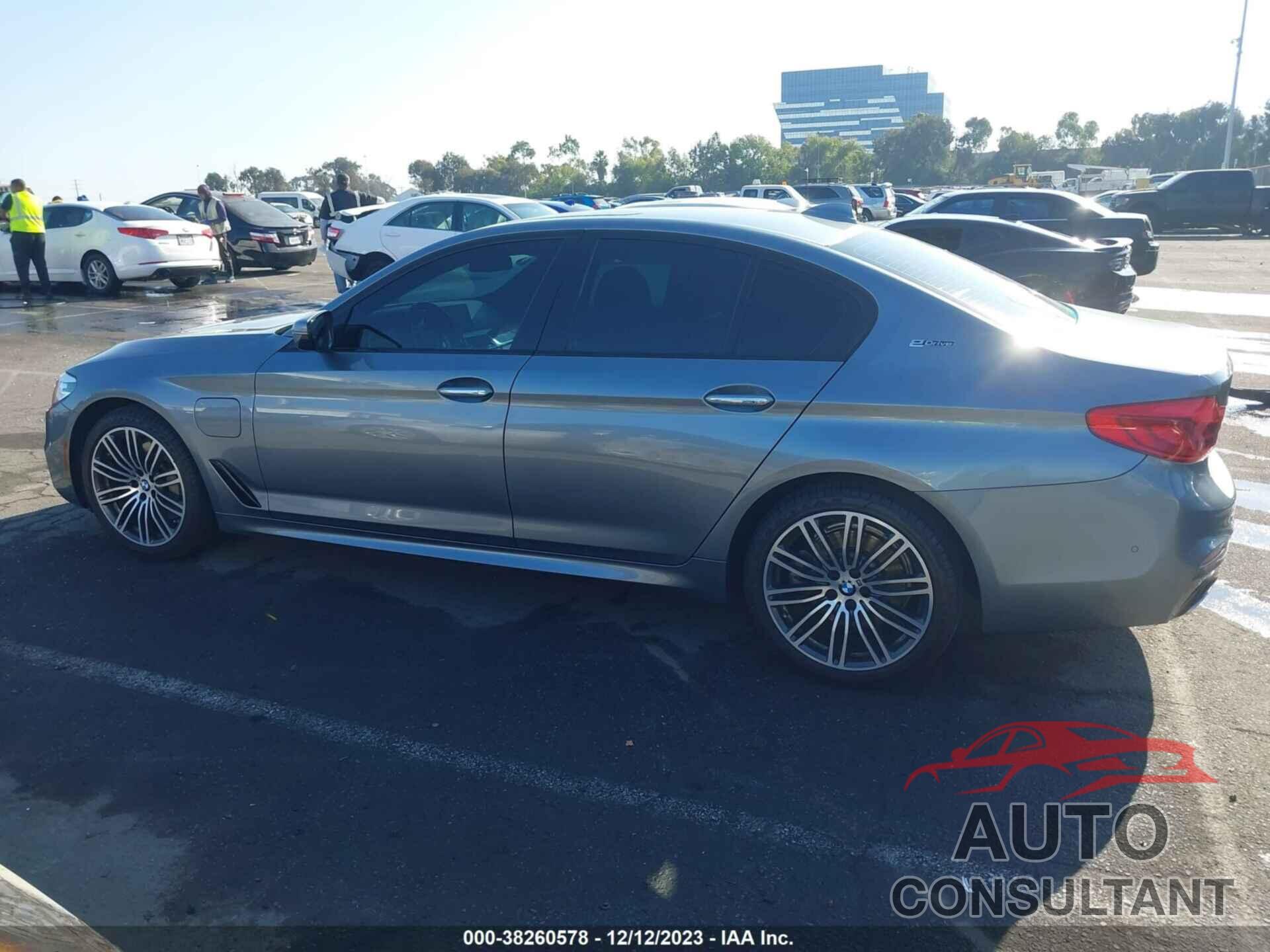 BMW 530E 2018 - WBAJA9C54JB250857