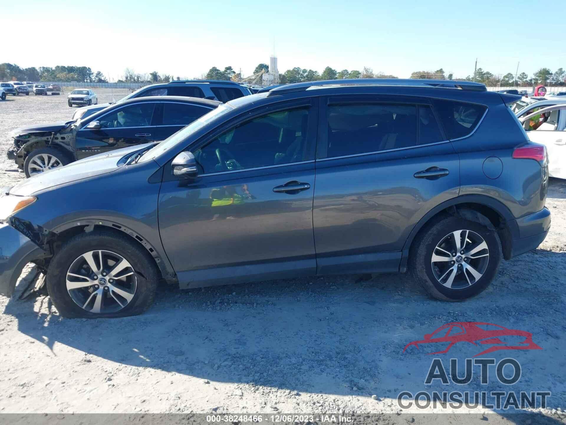 TOYOTA RAV4 2018 - 2T3WFREV3JW407857