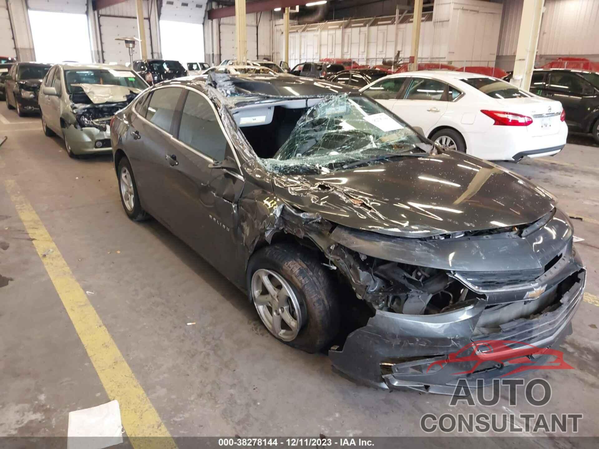 CHEVROLET MALIBU 2018 - 1G1ZB5ST5JF216505