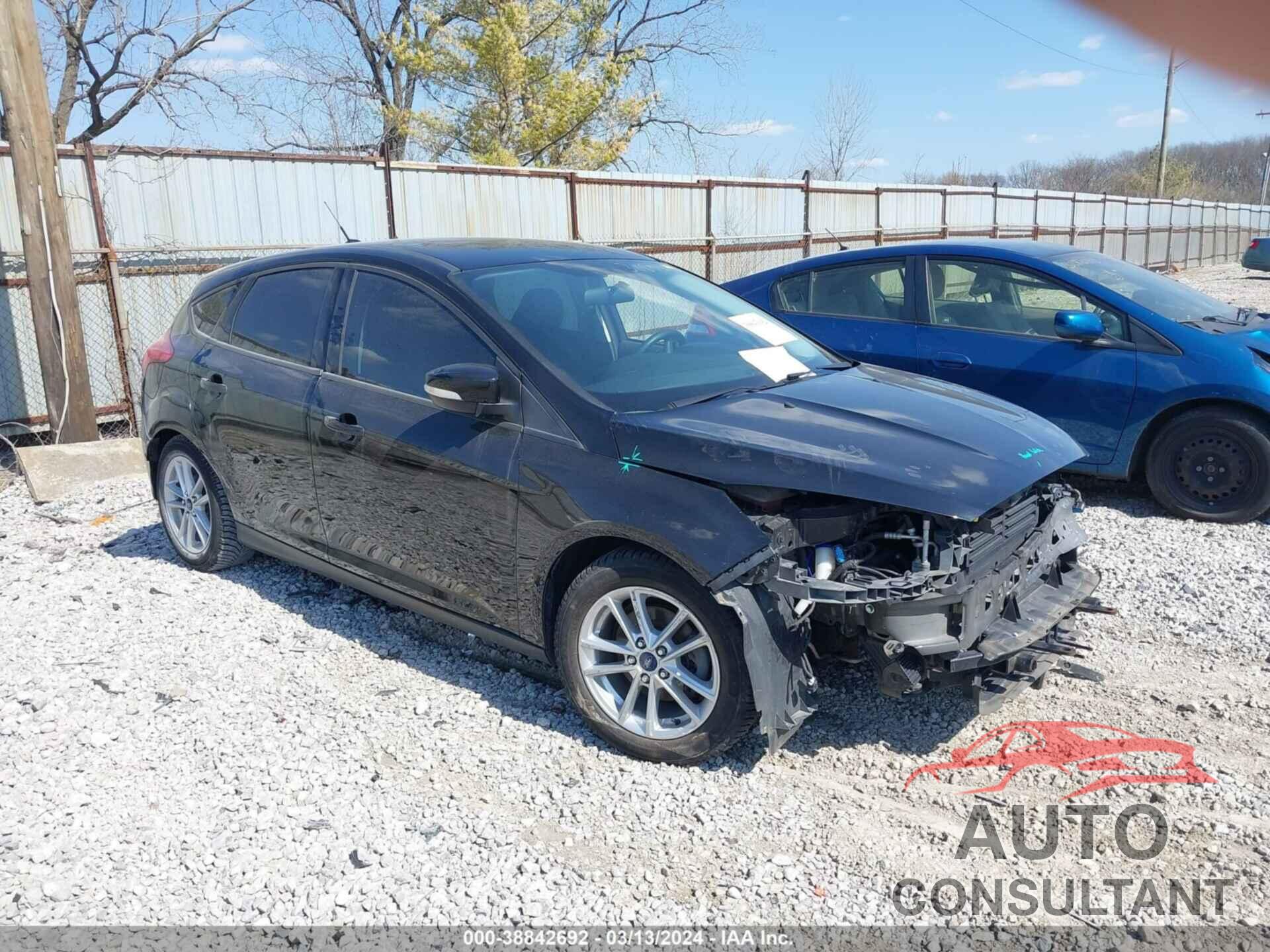 FORD FOCUS 2016 - 1FADP3K27GL342492