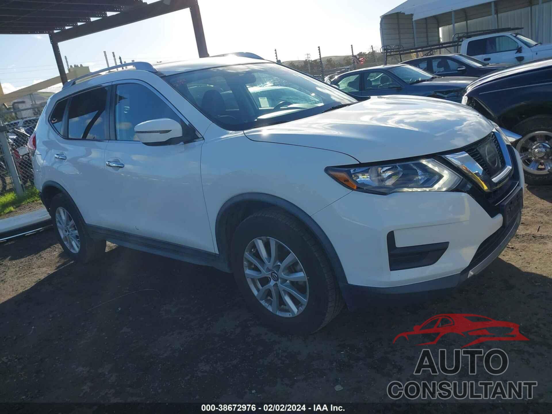 NISSAN ROGUE 2017 - KNMAT2MV6HP618035