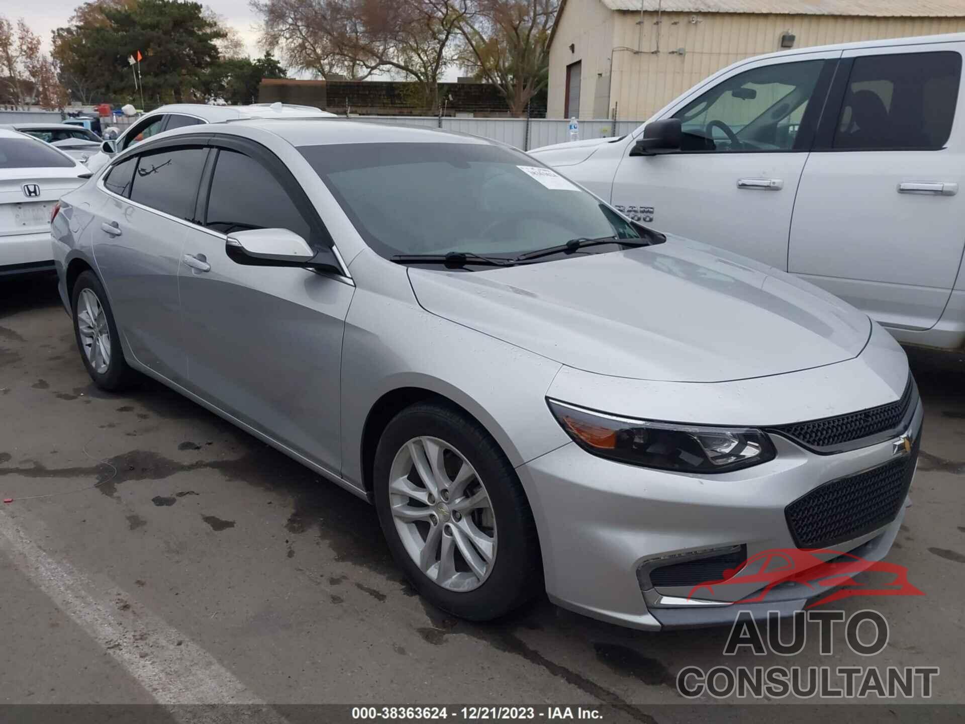 CHEVROLET MALIBU 2018 - 1G1ZD5ST0JF110988