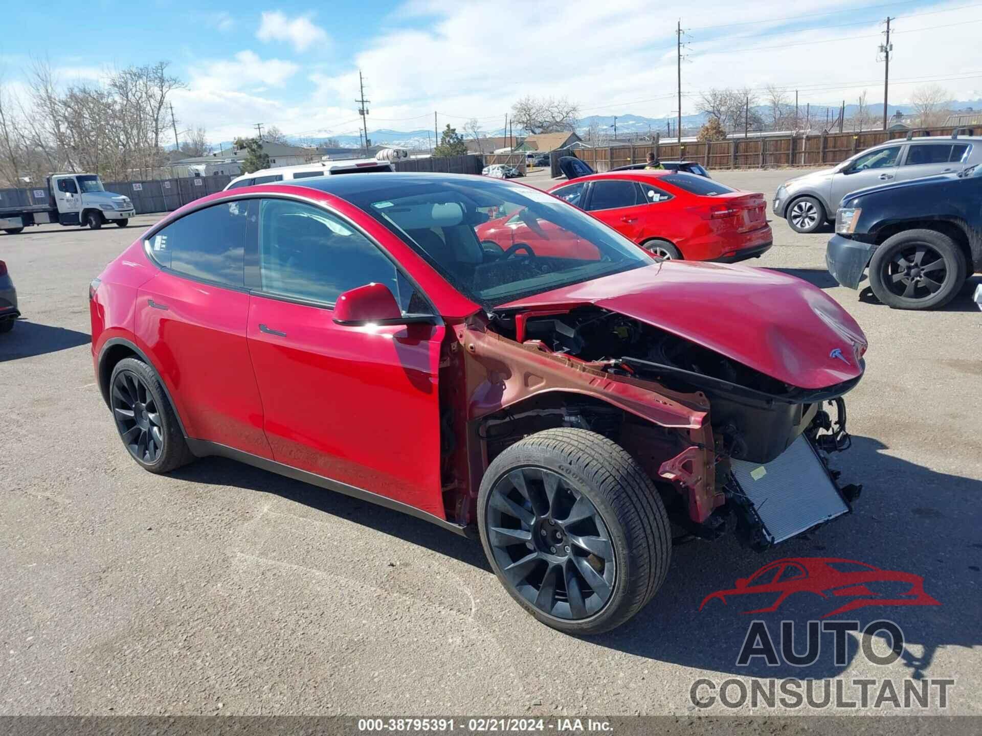 TESLA MODEL Y 2021 - 5YJYGDEE5MF306287