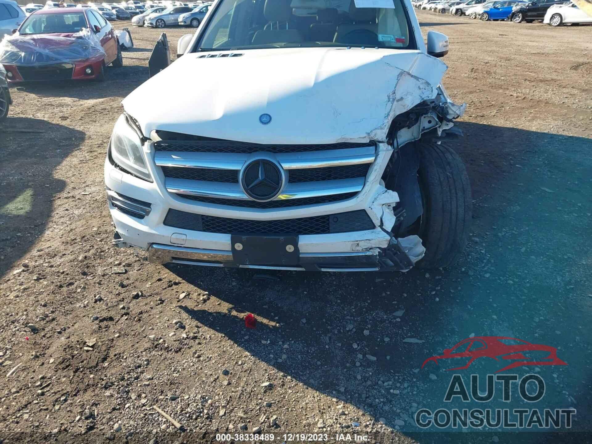 MERCEDES-BENZ GL 450 2016 - 4JGDF6EE3GA625029