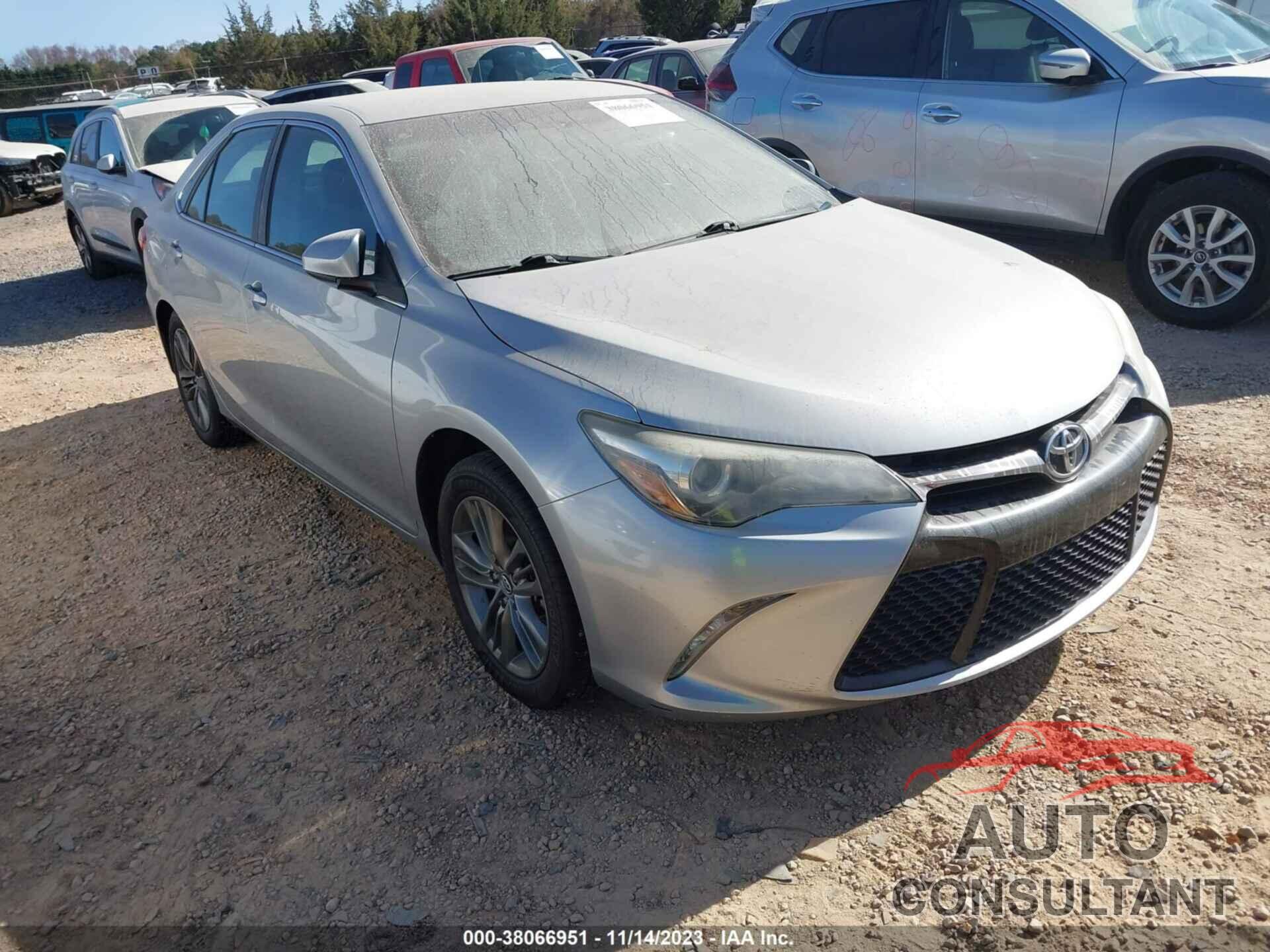 TOYOTA CAMRY 2015 - 4T1BF1FK3FU008936