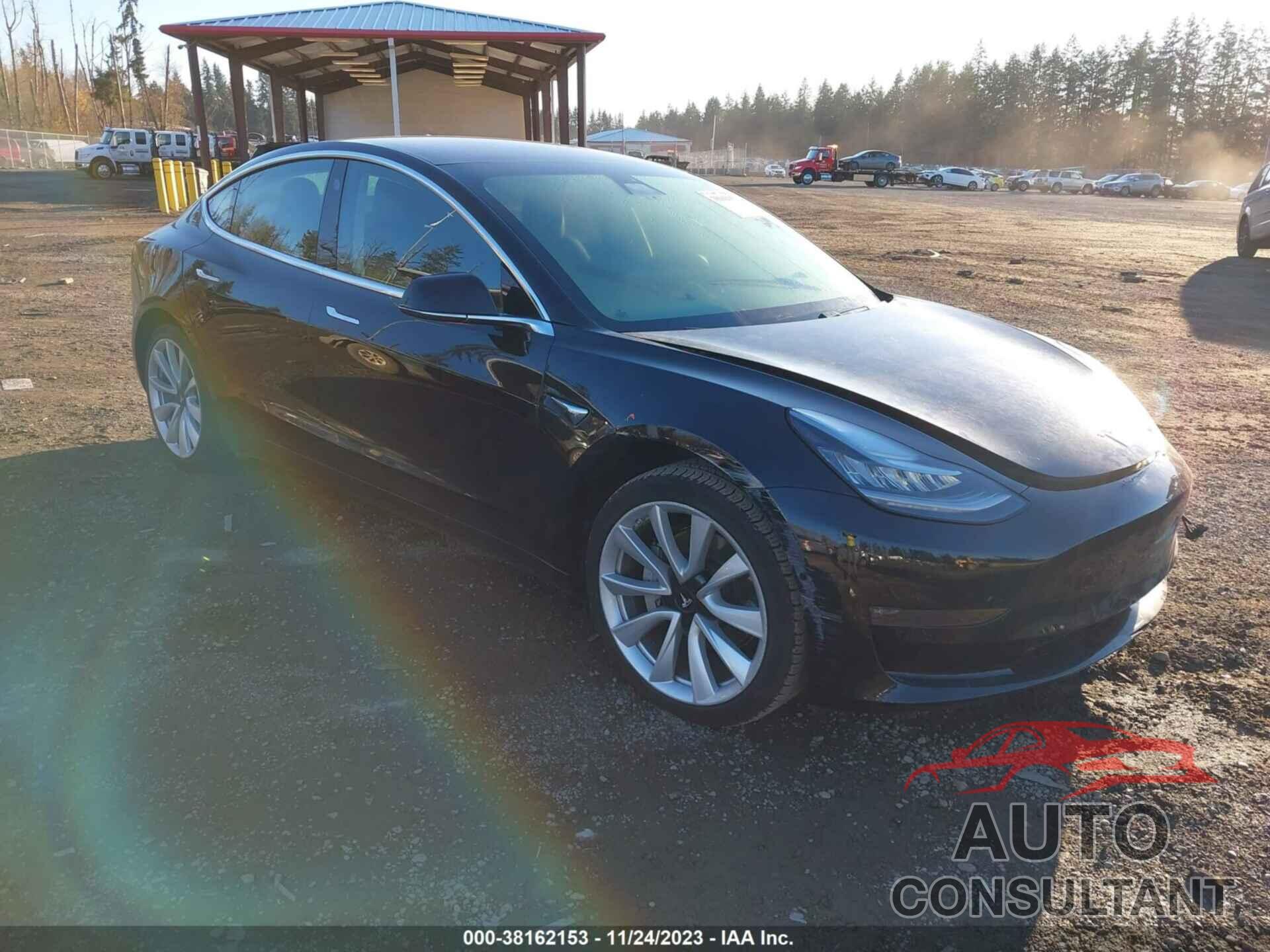 TESLA MODEL 3 2018 - 5YJ3E1EA2JF071189