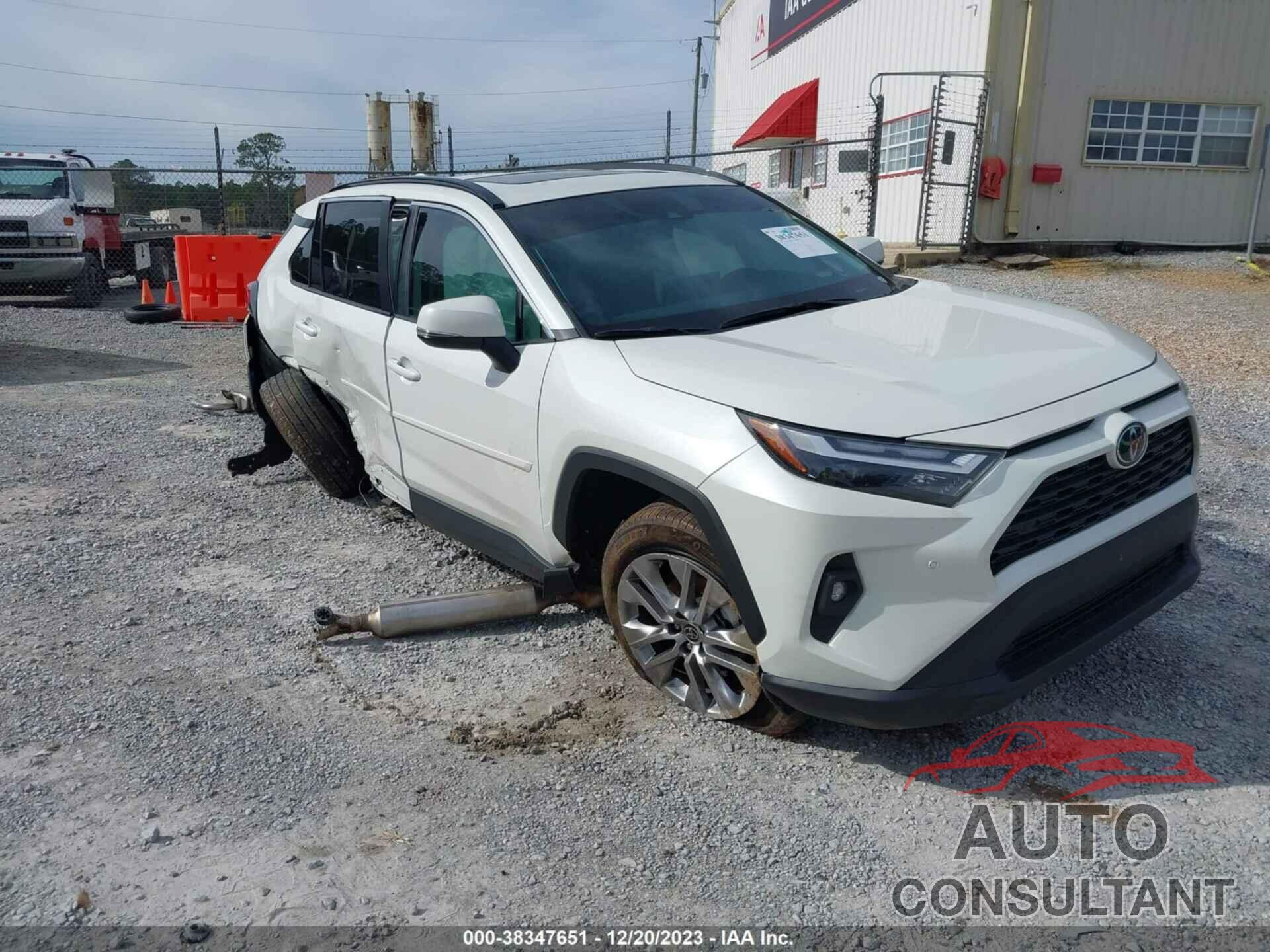 TOYOTA RAV4 2022 - 2T3C1RFV2NW214251
